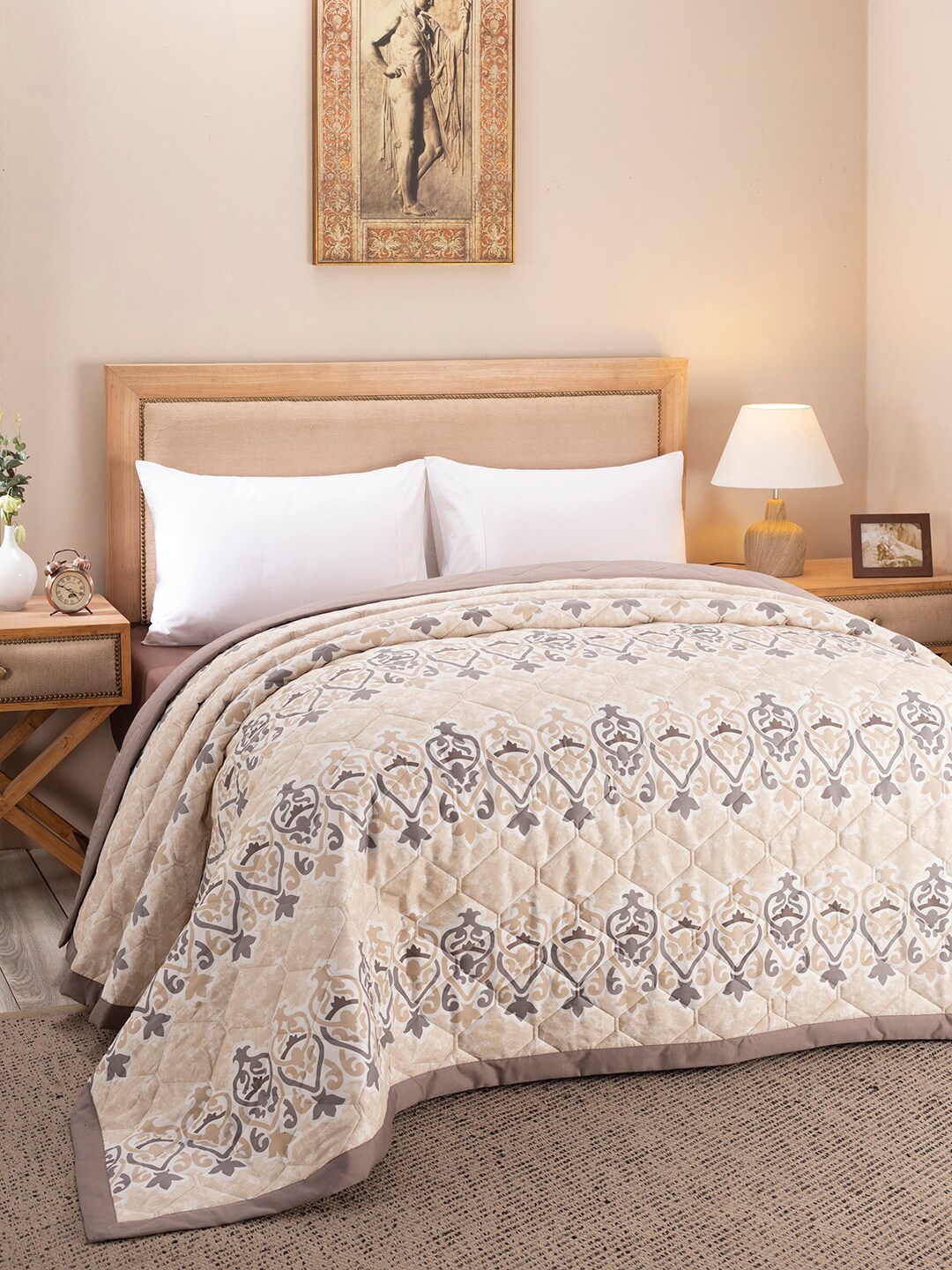 

MASPAR Beige & Grey Floral AC Room 110 GSM Double Bed Quilt