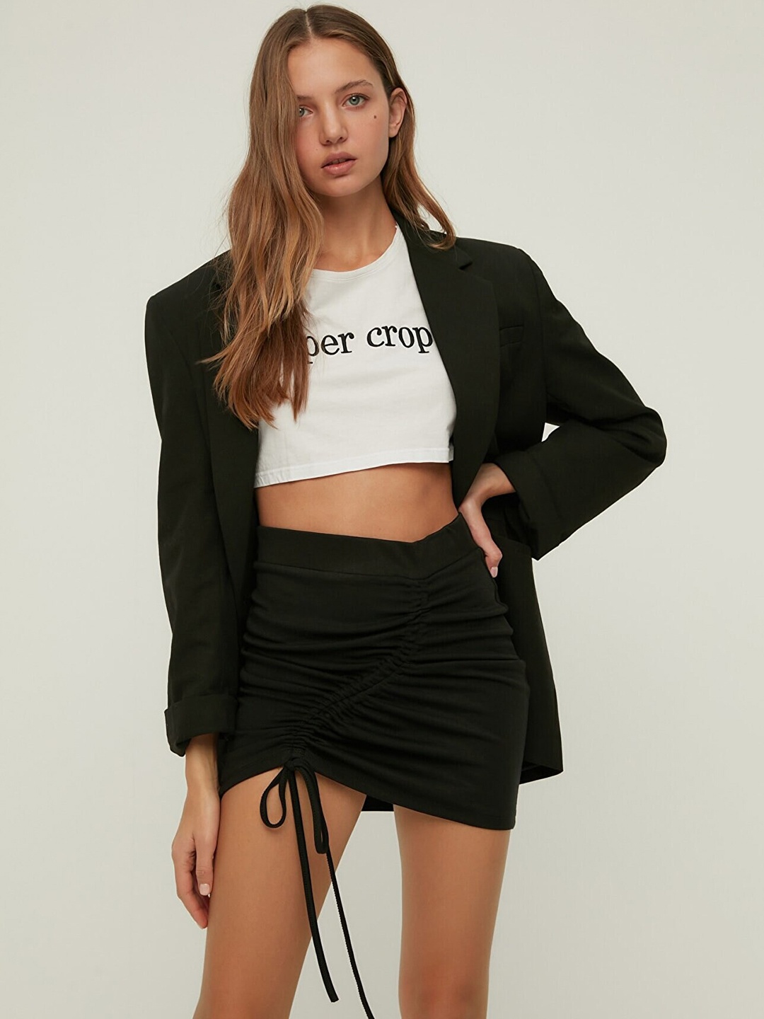 

Trendyol Women Black Solid Pencil Mini Skirts