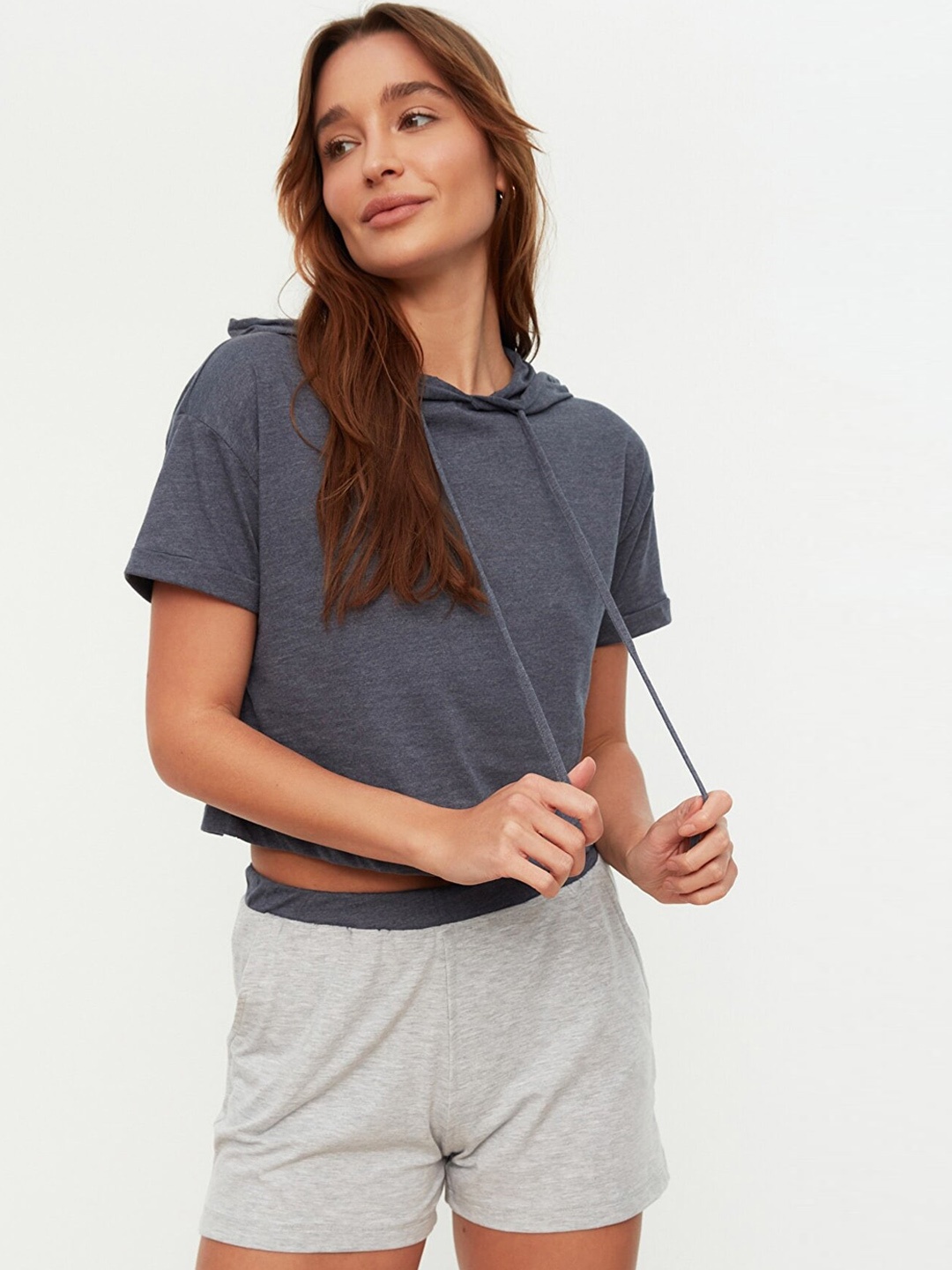 

Trendyol Women Navy Blue & Grey Solid Night suit