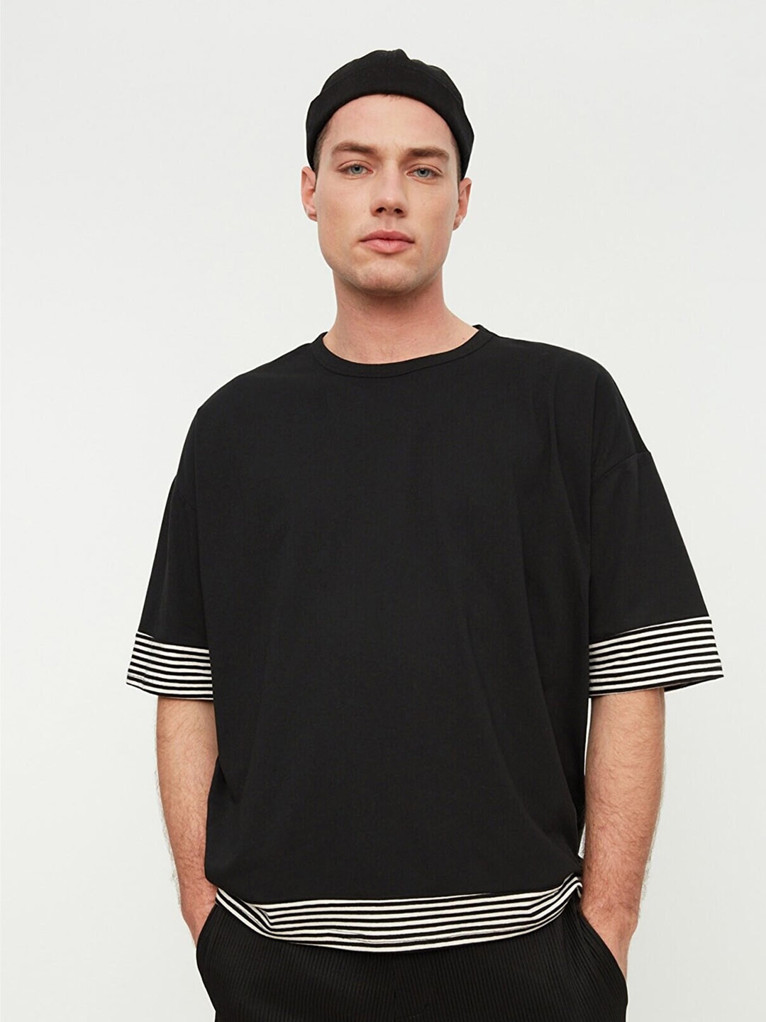 

Trendyol Men Black T-shirt