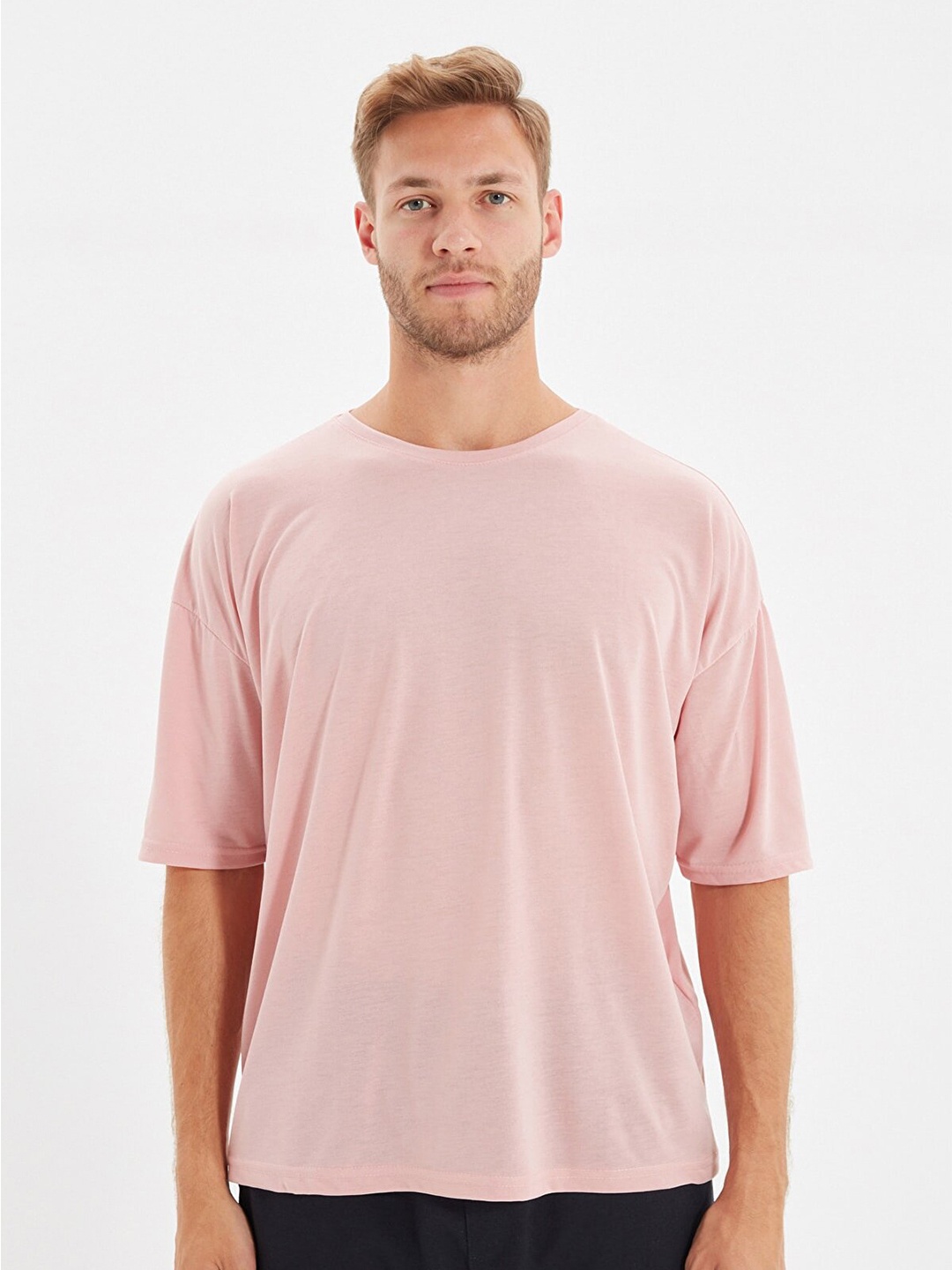 

Trendyol Men Pink T-shirt
