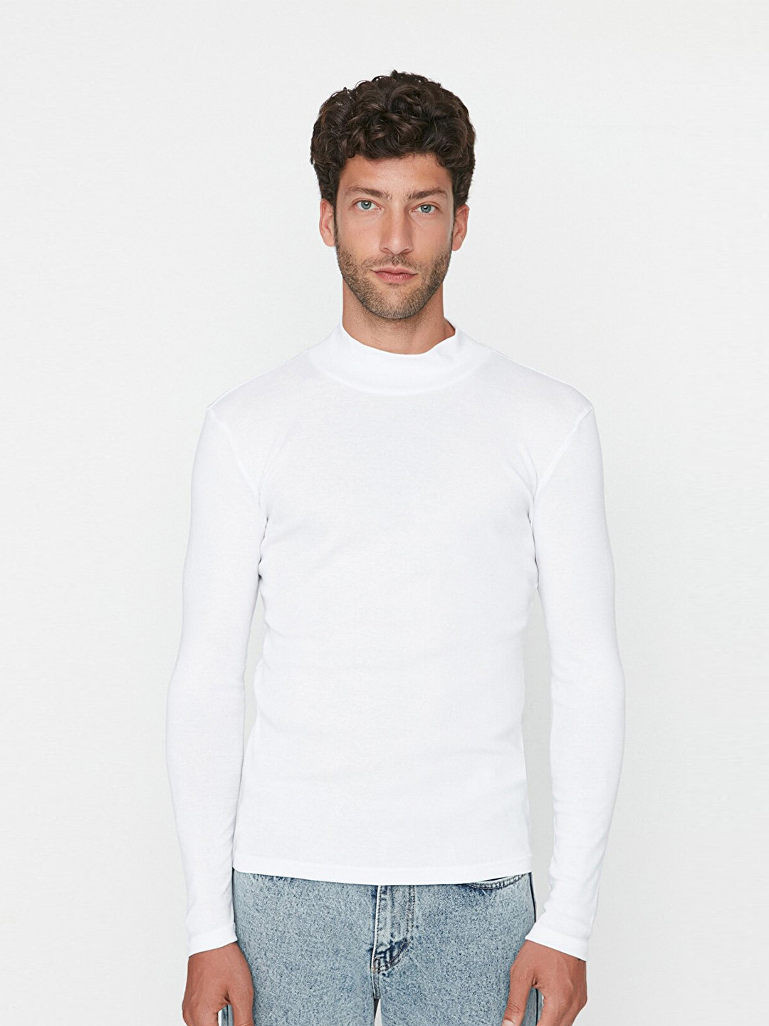 

Trendyol Men White High Neck Cotton T-shirt