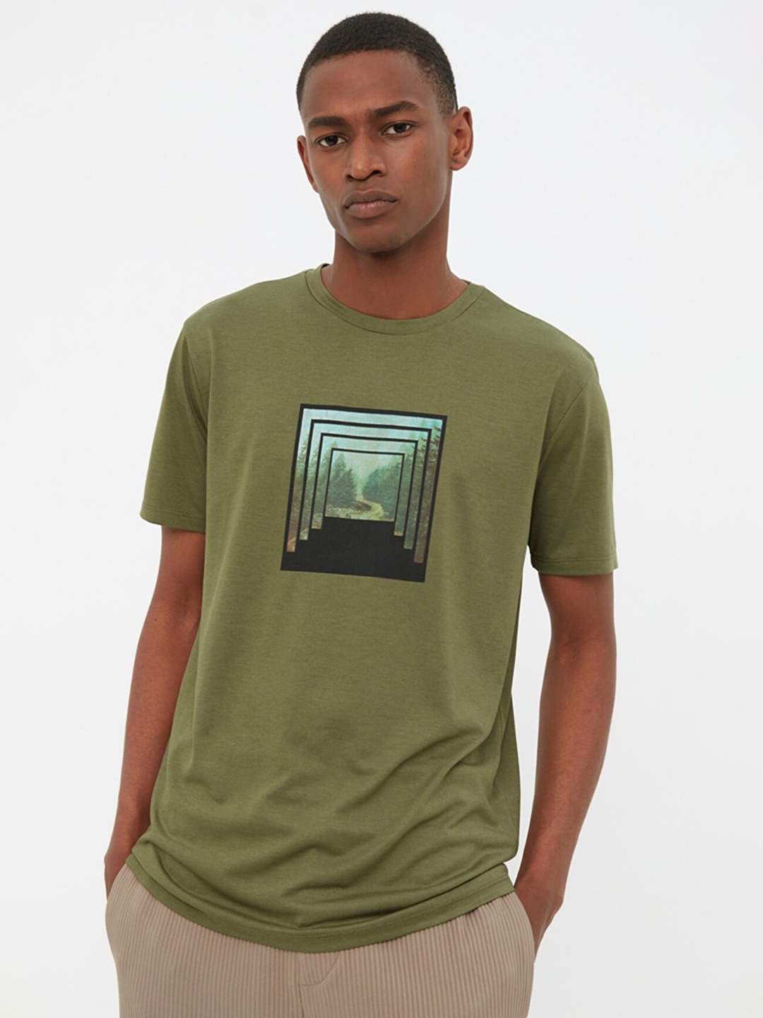 

Trendyol Men Khaki Printed Applique T-shirt