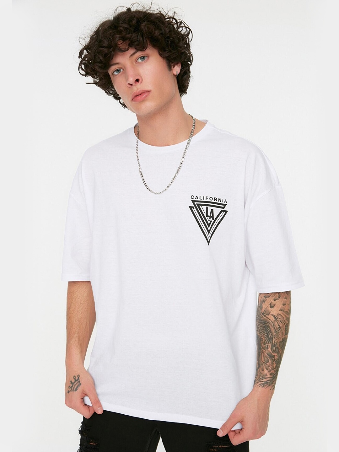 

Trendyol Men White Solid T-shirt