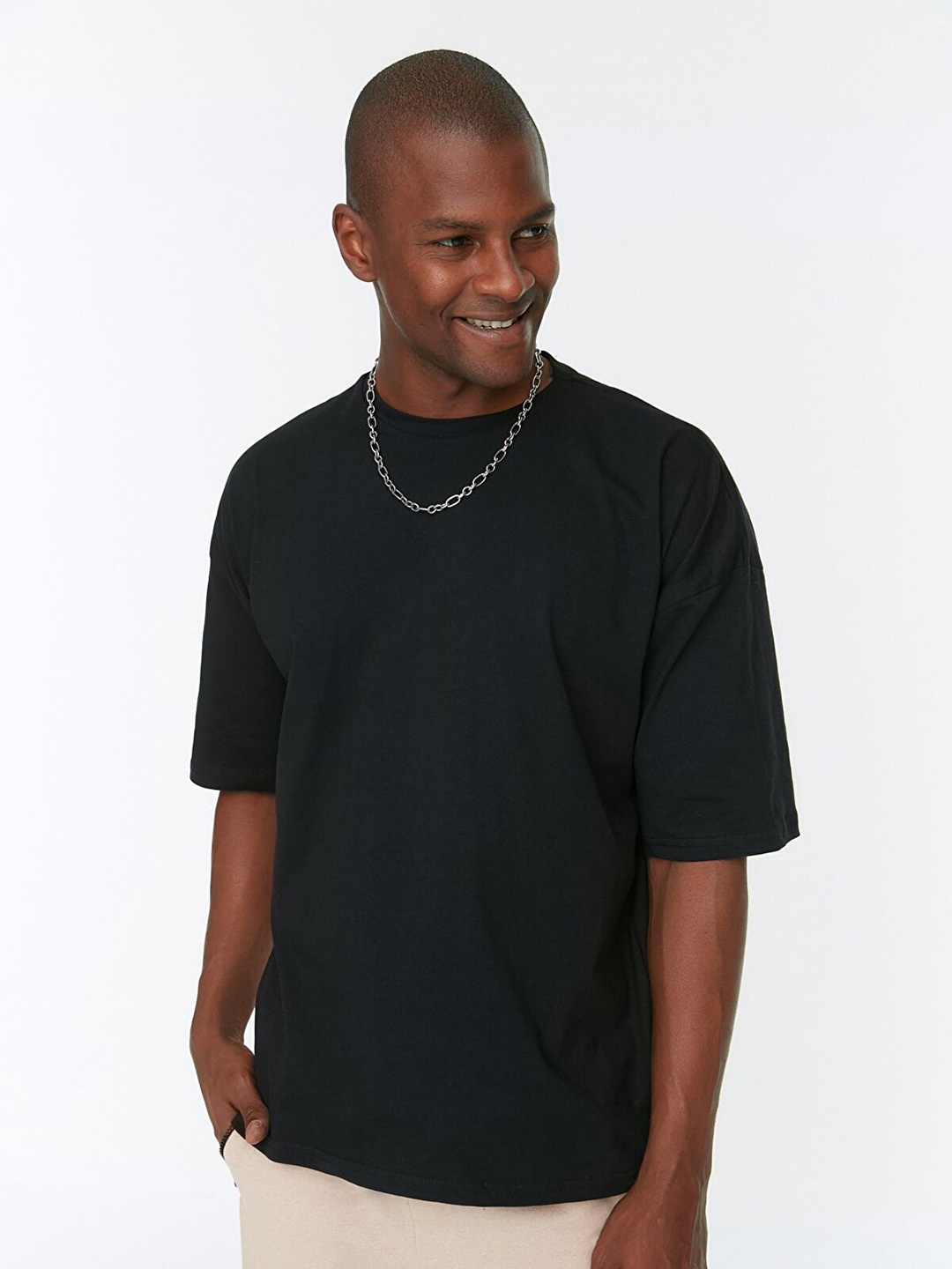 

Trendyol Men Black T-shirt