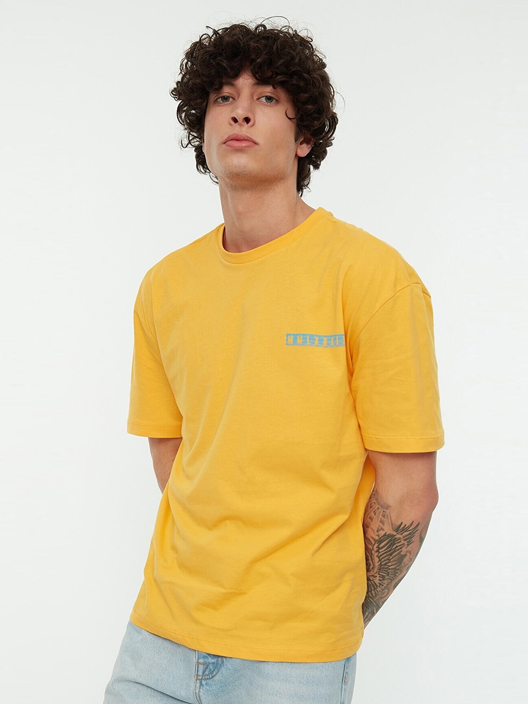 

Trendyol Men Printed Raw Edge T-shirt, Na
