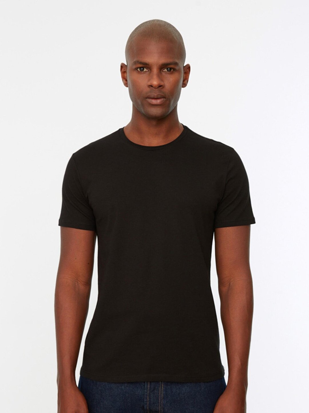 

Trendyol Men Black Solid T-shirt