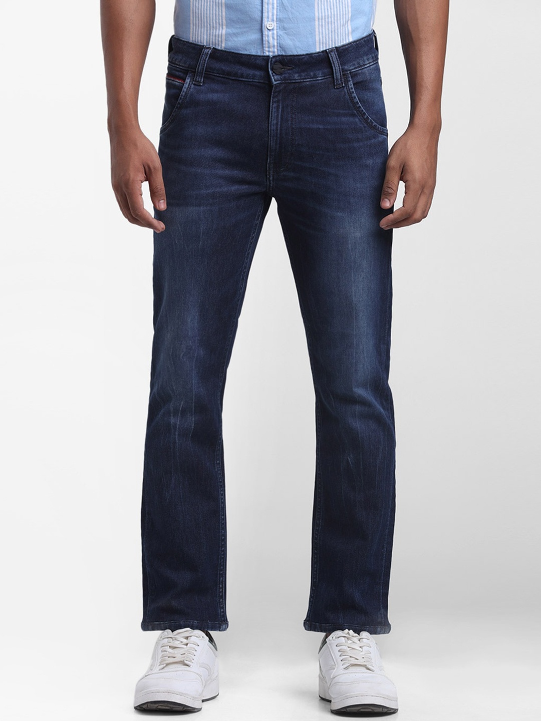 

STARTER Men Blue Slim Fit Light Fade Stretchable Jeans