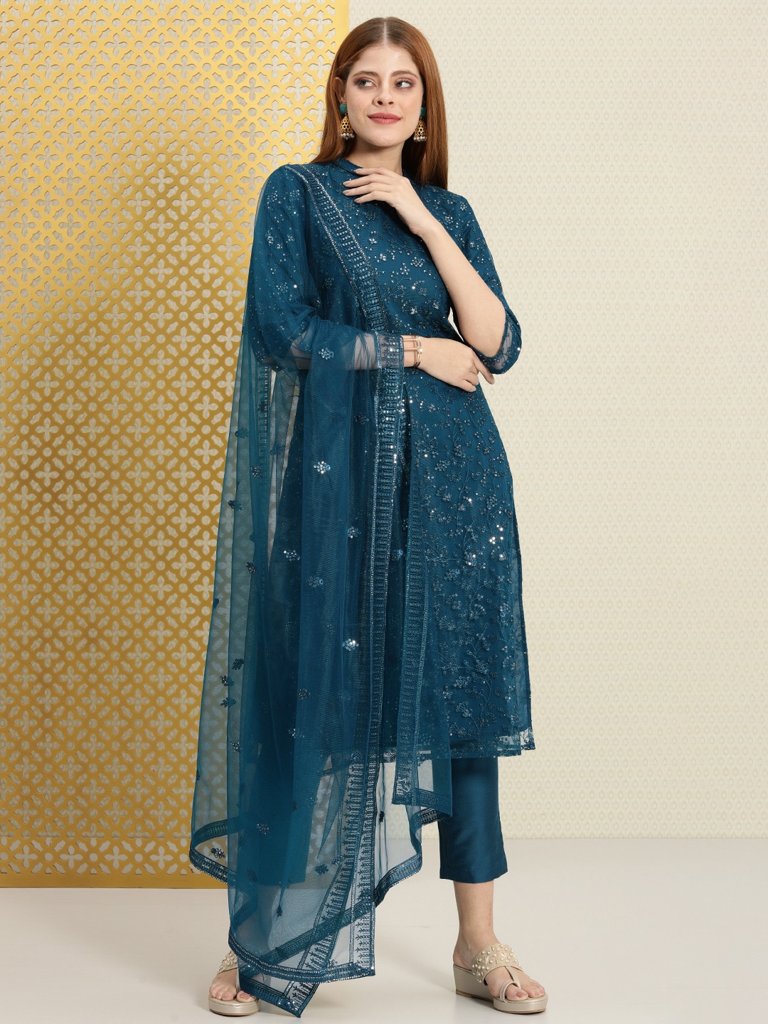 

House of Pataudi Women Sequin Embellished Jashn Kurta with Trousers & Dupatta Set, Teal