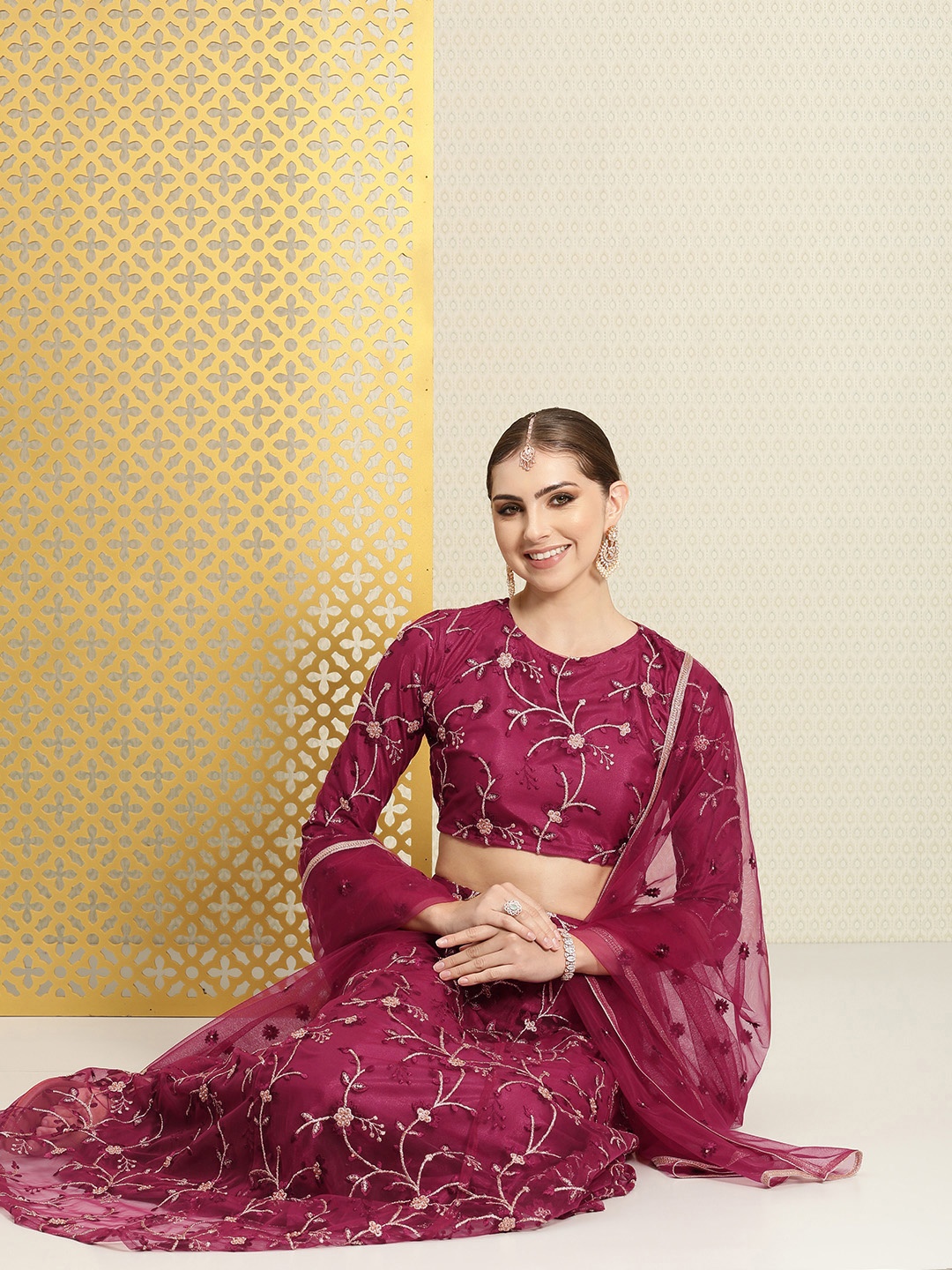 

House of Pataudi Embroidered Ready to Wear Jashn Lehenga & Blouse With Dupatta, Magenta