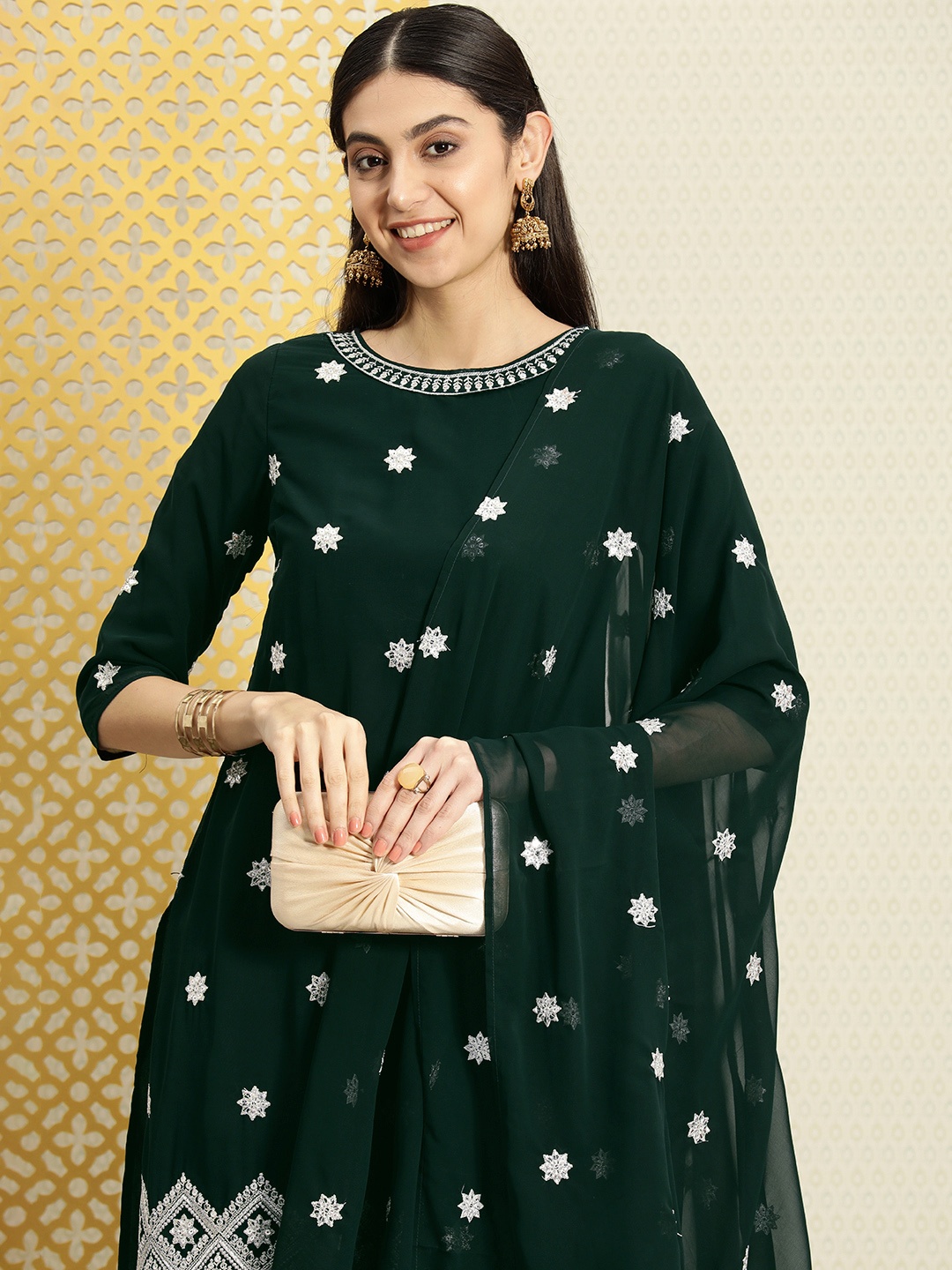 

House of Pataudi Women Jashn Ethic Motifs Sequined Zari Work Kurta & Trousers With Dupatta, Green