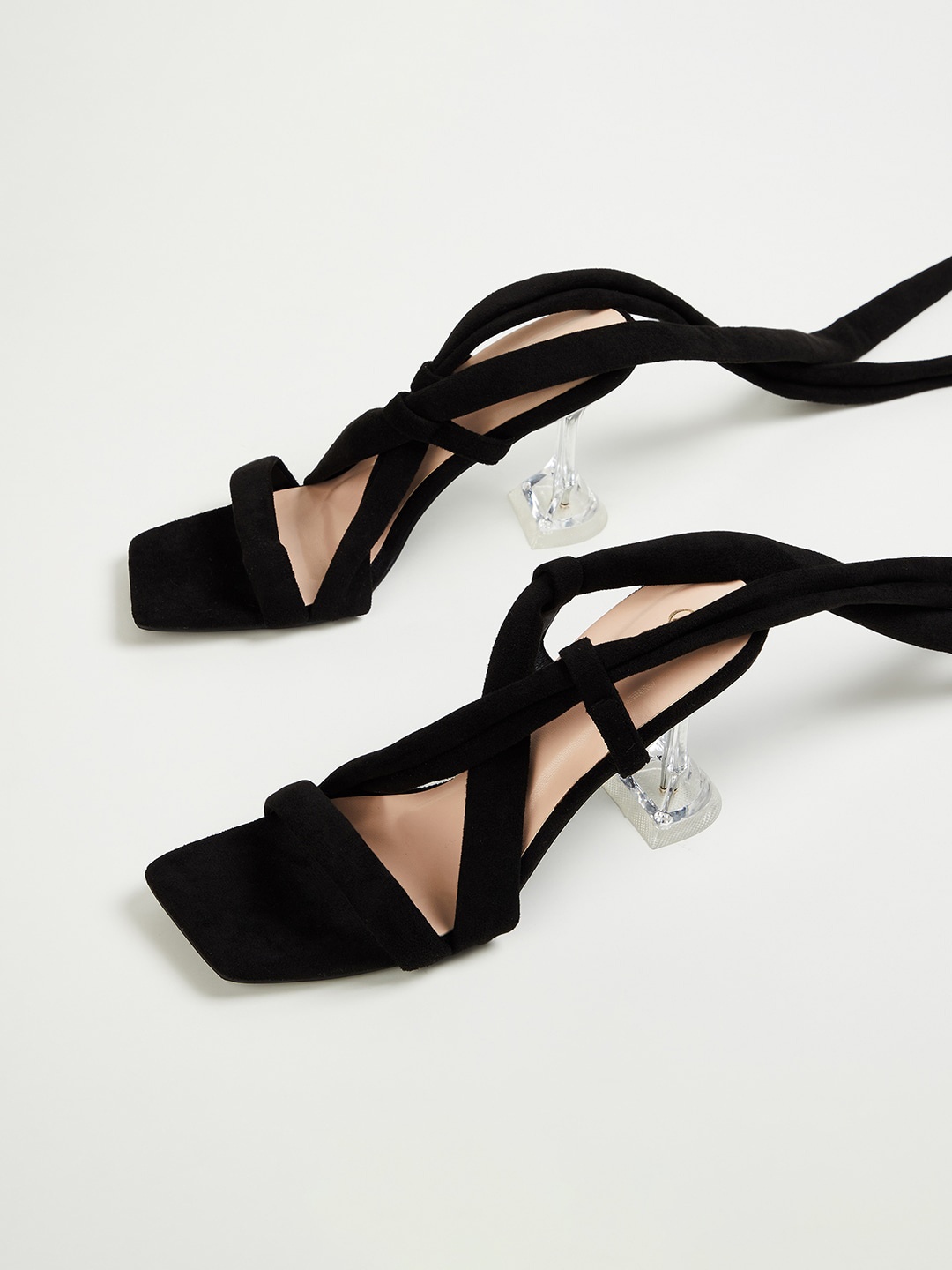 

Ginger by Lifestyle Black Leather Gladiators