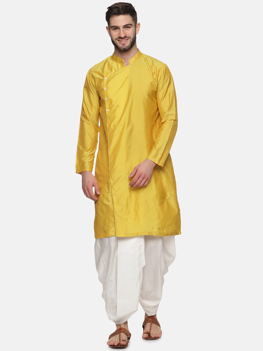 

Sethukrishna Men Yellow Angrakha Kurta with Dhoti Pants