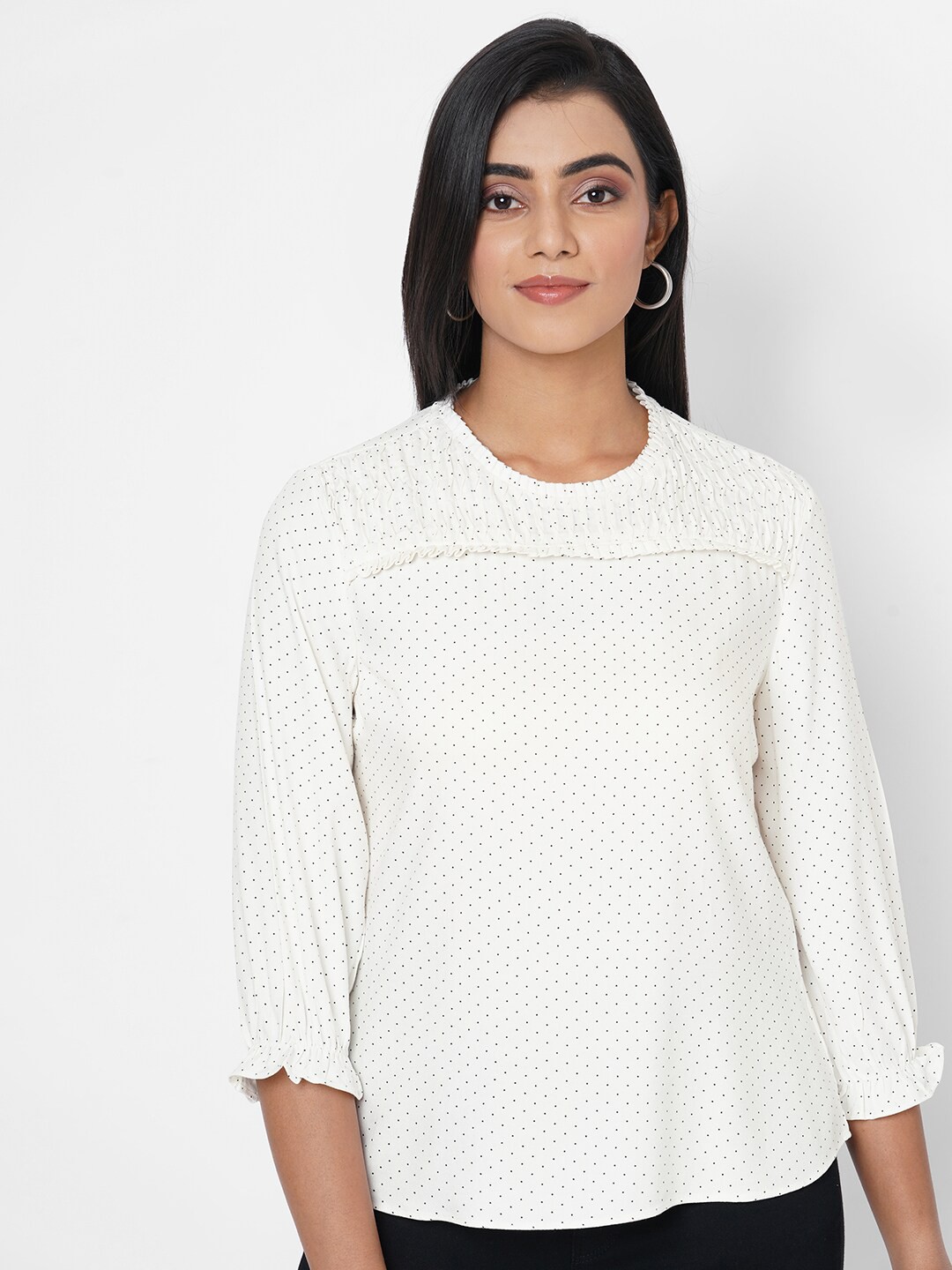 

Kraus Jeans Women Off White Polka Dots Print Top