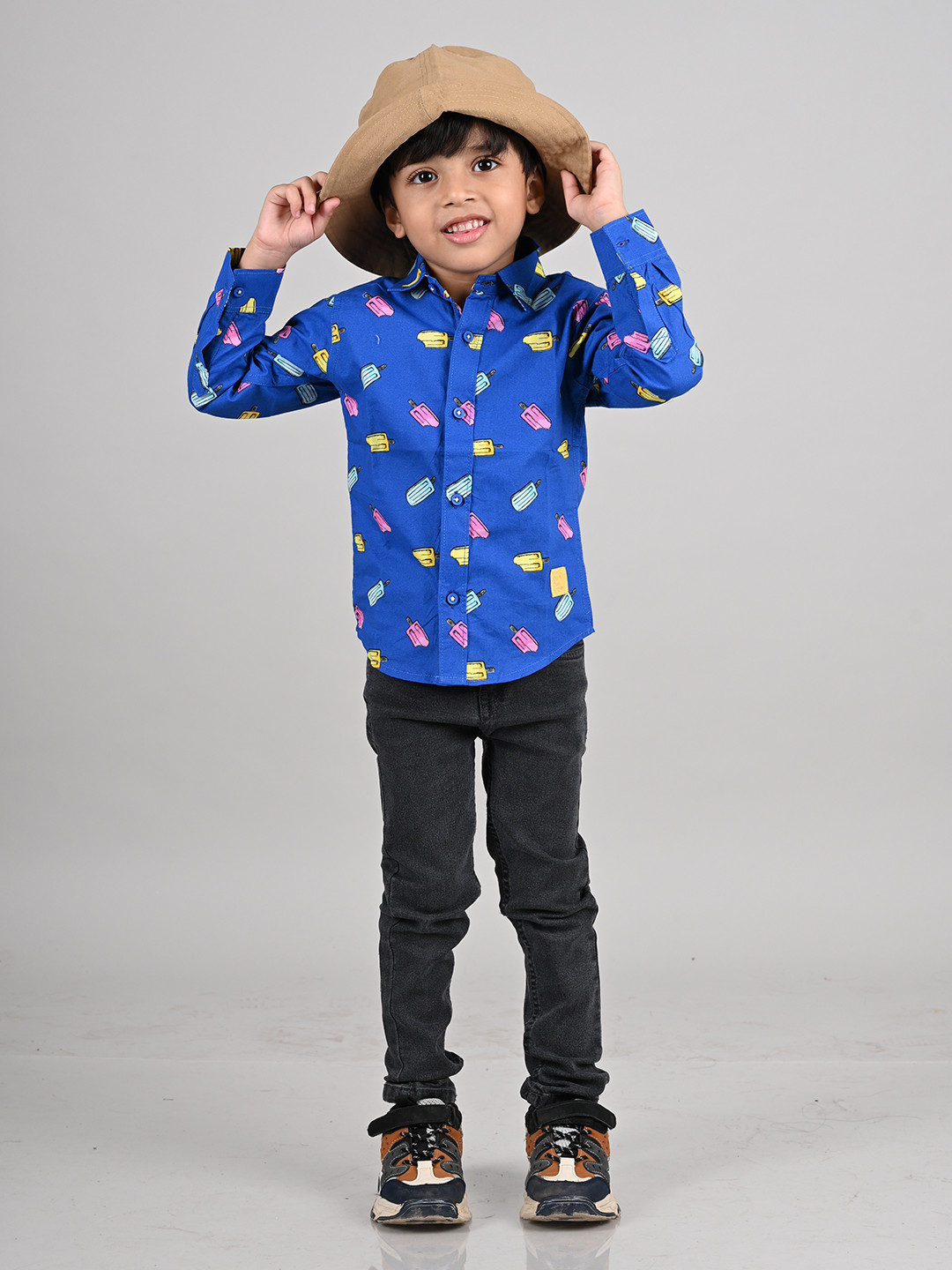 

TALES & STORIES Boys Blue Printed Casual Shirt