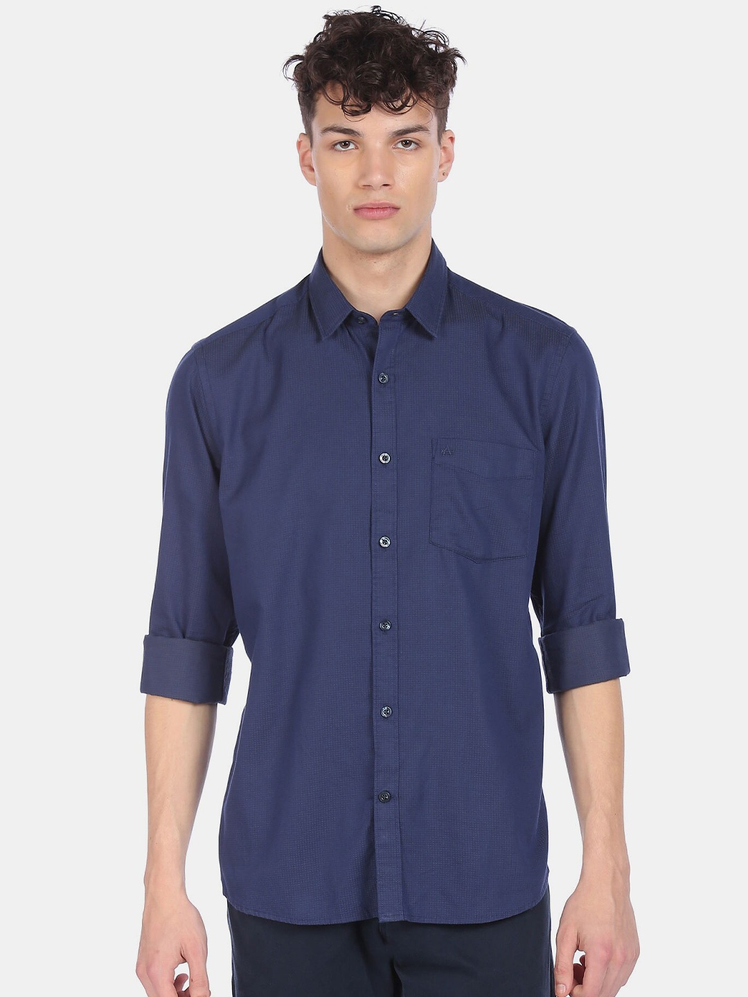 

Arrow Men Blue Solid Pure Cotton Casual Shirt