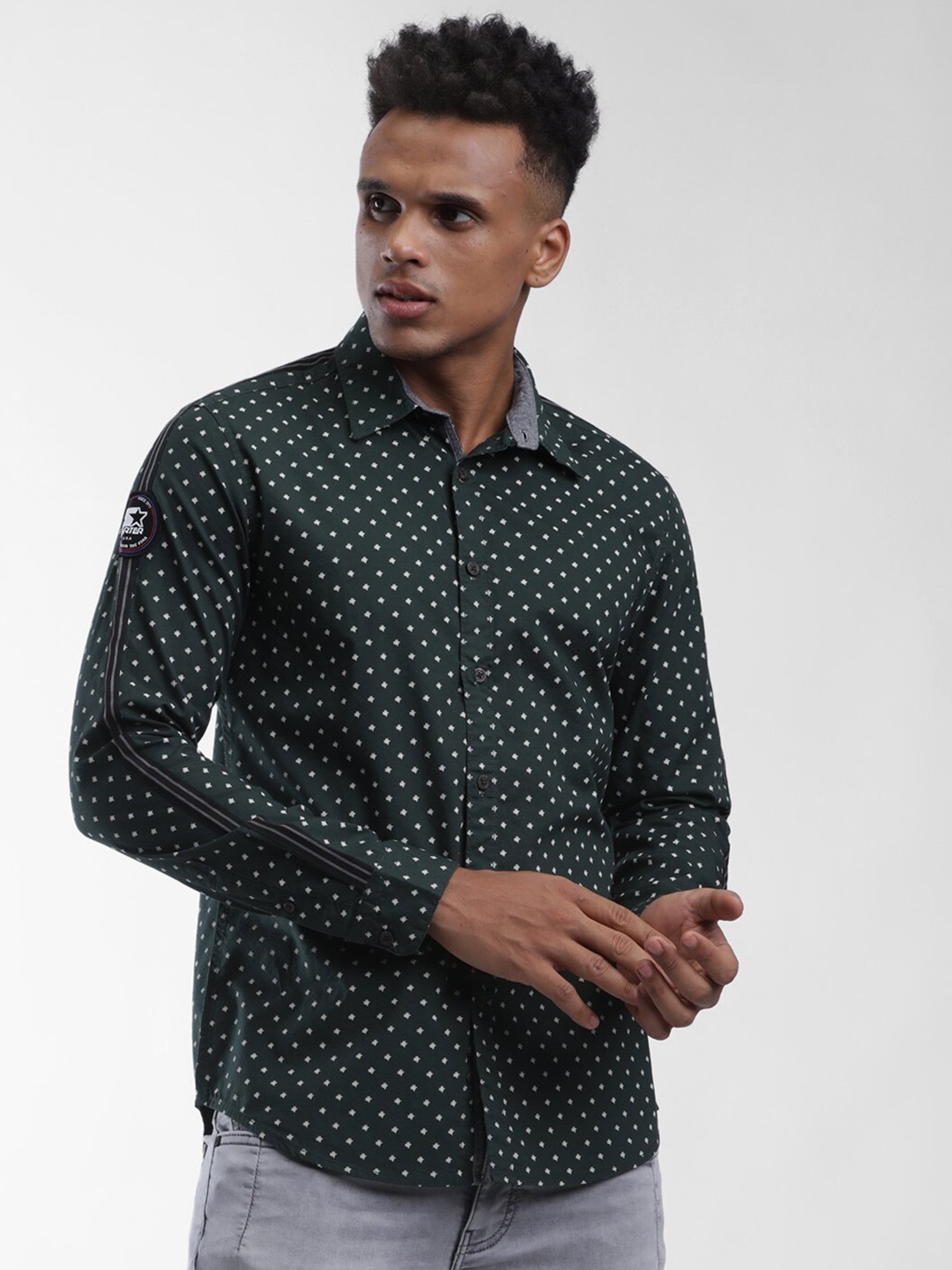 

STARTER Men Green Slim Fit Printed Casual Shirt