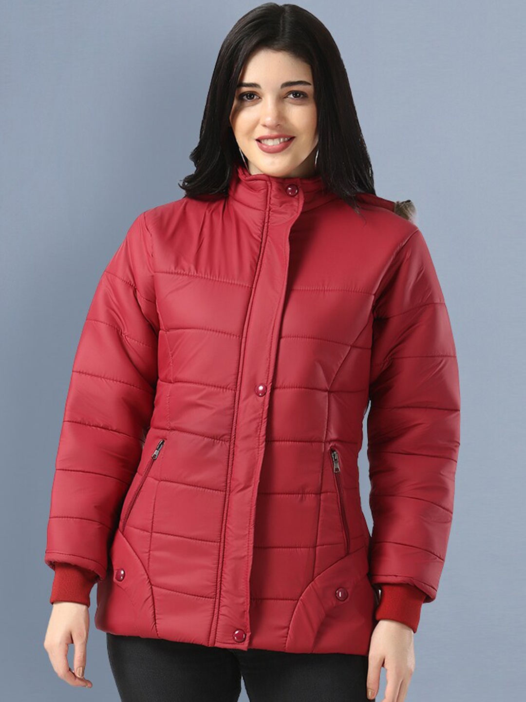 

BUY NEW TREND Women Maroon Lightweight Padded Jacket