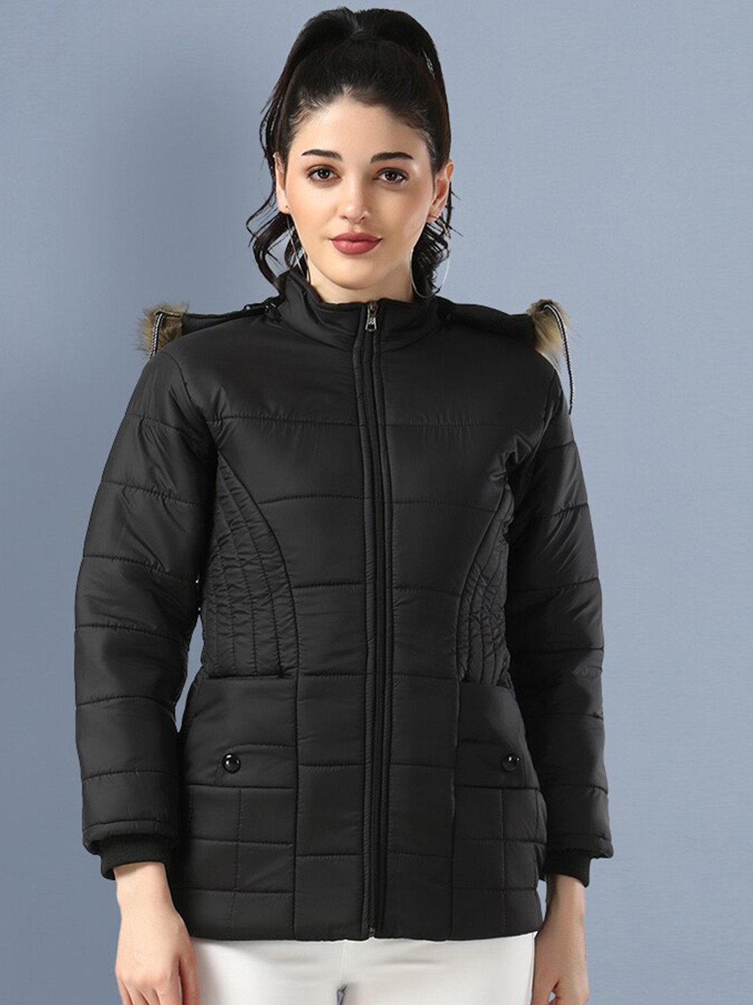 

BUY NEW TREND Women Black Lightweight Padded Jacket