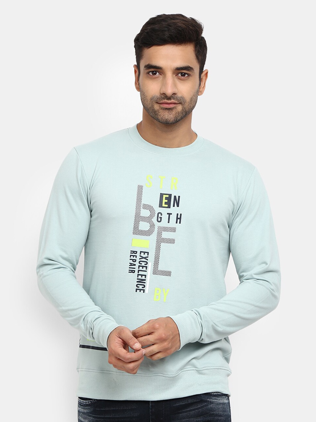 

V-Mart Men Green Typography Printed Slim Fit Long Sleeves T-shirt
