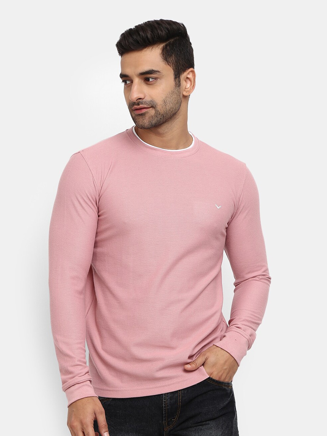 

V-Mart Men Peach-Coloured Slim Fit T-shirt
