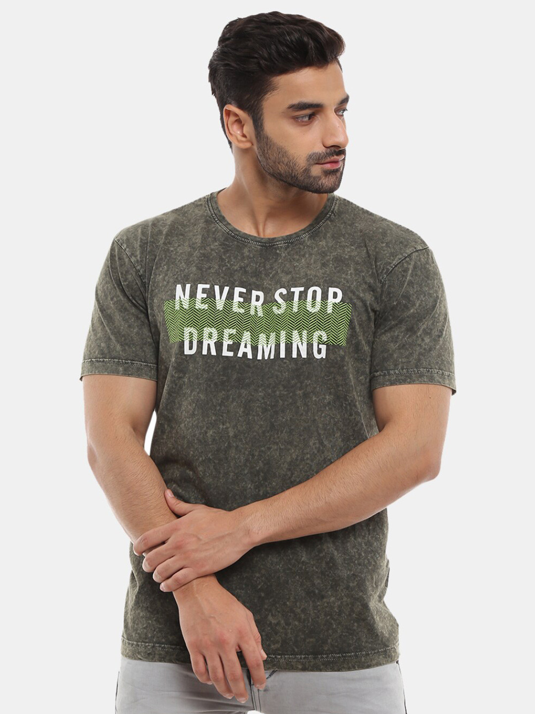 

V-Mart Men Olive Green Typography Printed Applique Slim Fit Cotton T-shirt