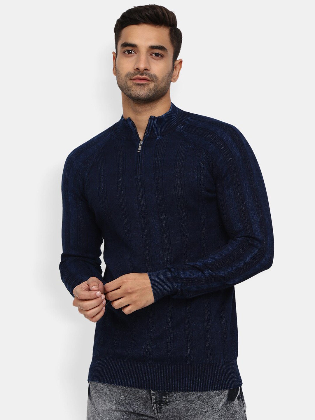 

V-Mart Men Blue Mock Collar Slim Fit T-shirt