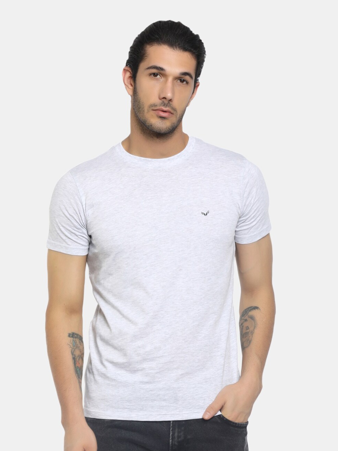 

V-Mart Men Grey Slim Fit T-shirt