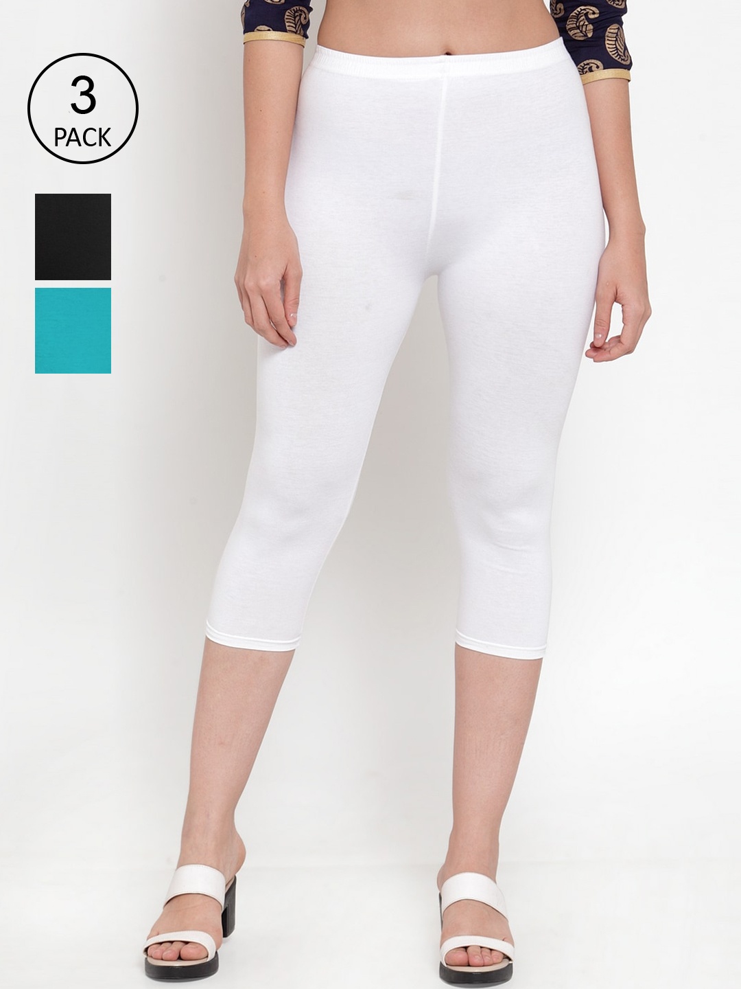 

Jinfo Women Black & White Pack of 3 Capris