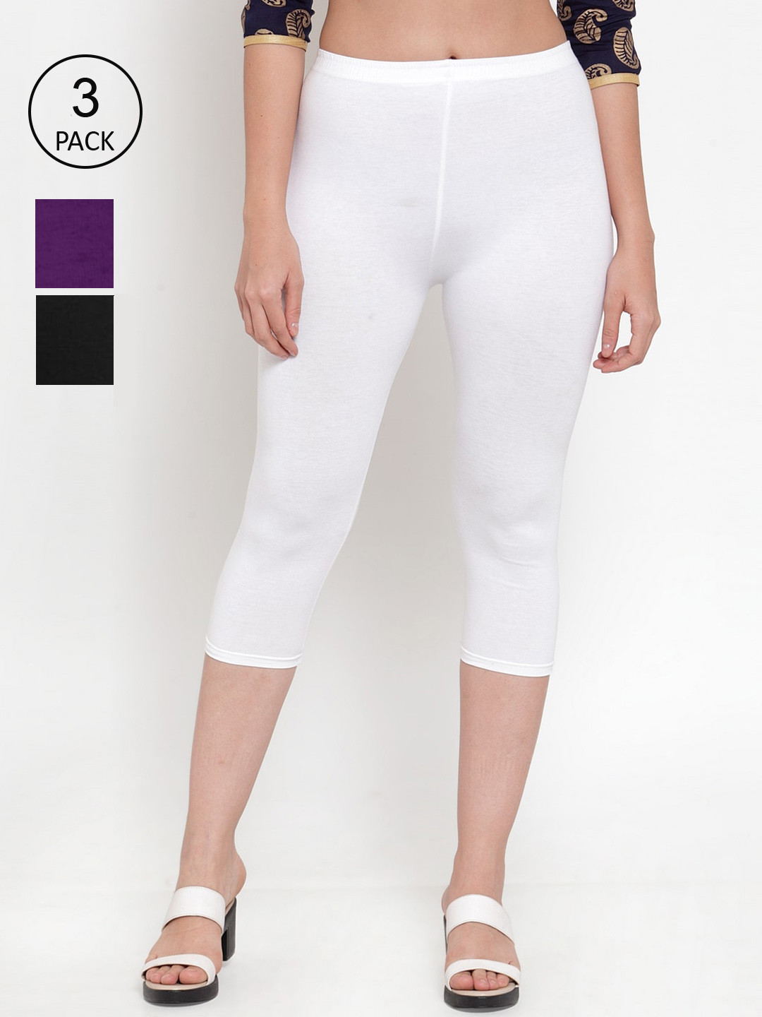

Jinfo Women Set Of 3 Black & White Solid Cotton Capris