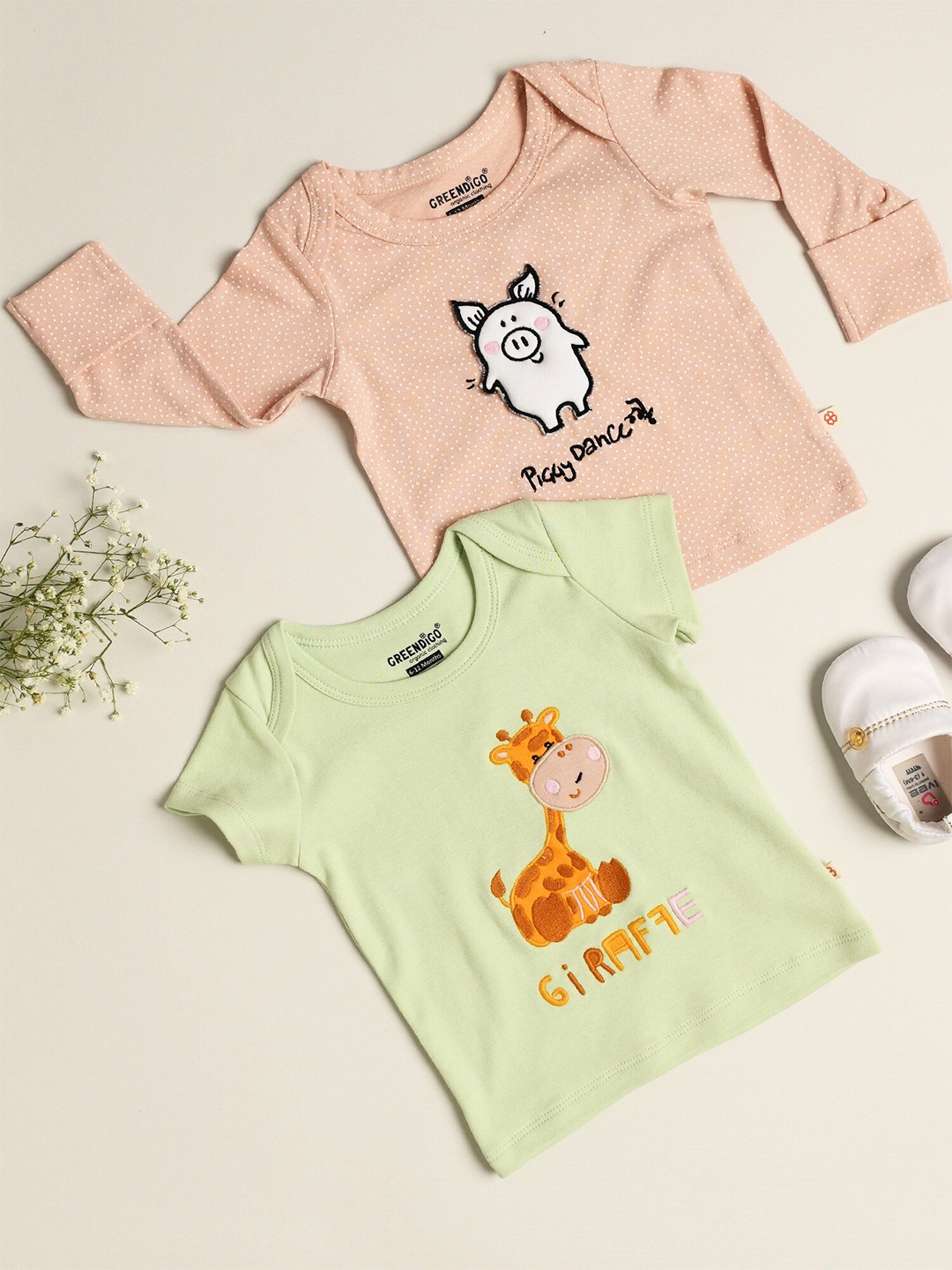 

GREENDIGO Kids Pack Of 2 Green & Beige Typography Printed Organic Cotton T-shirt