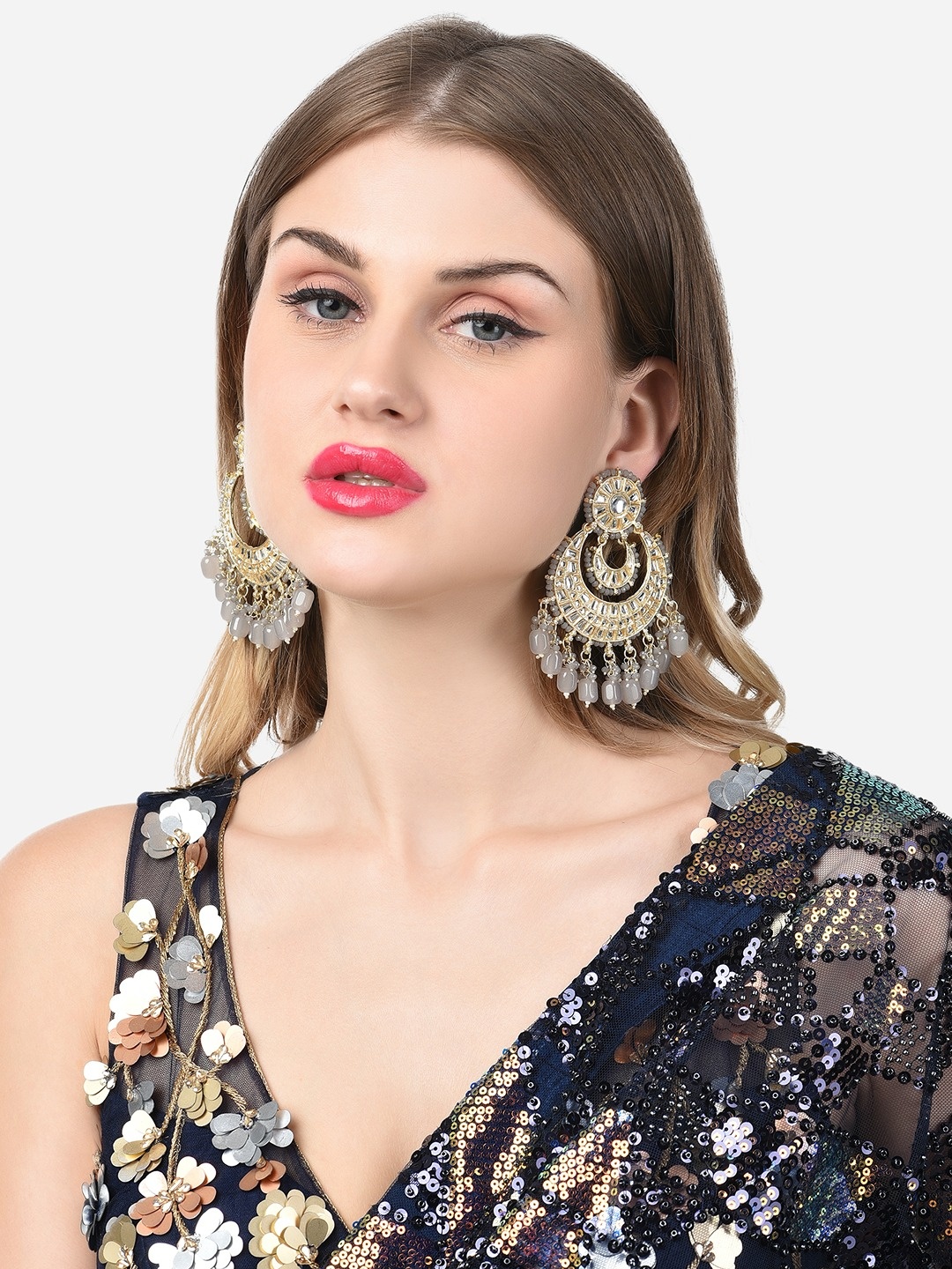 

Zaveri Pearls Grey Gold Plated Crescent Shape Kundan Chandbalis Earrings
