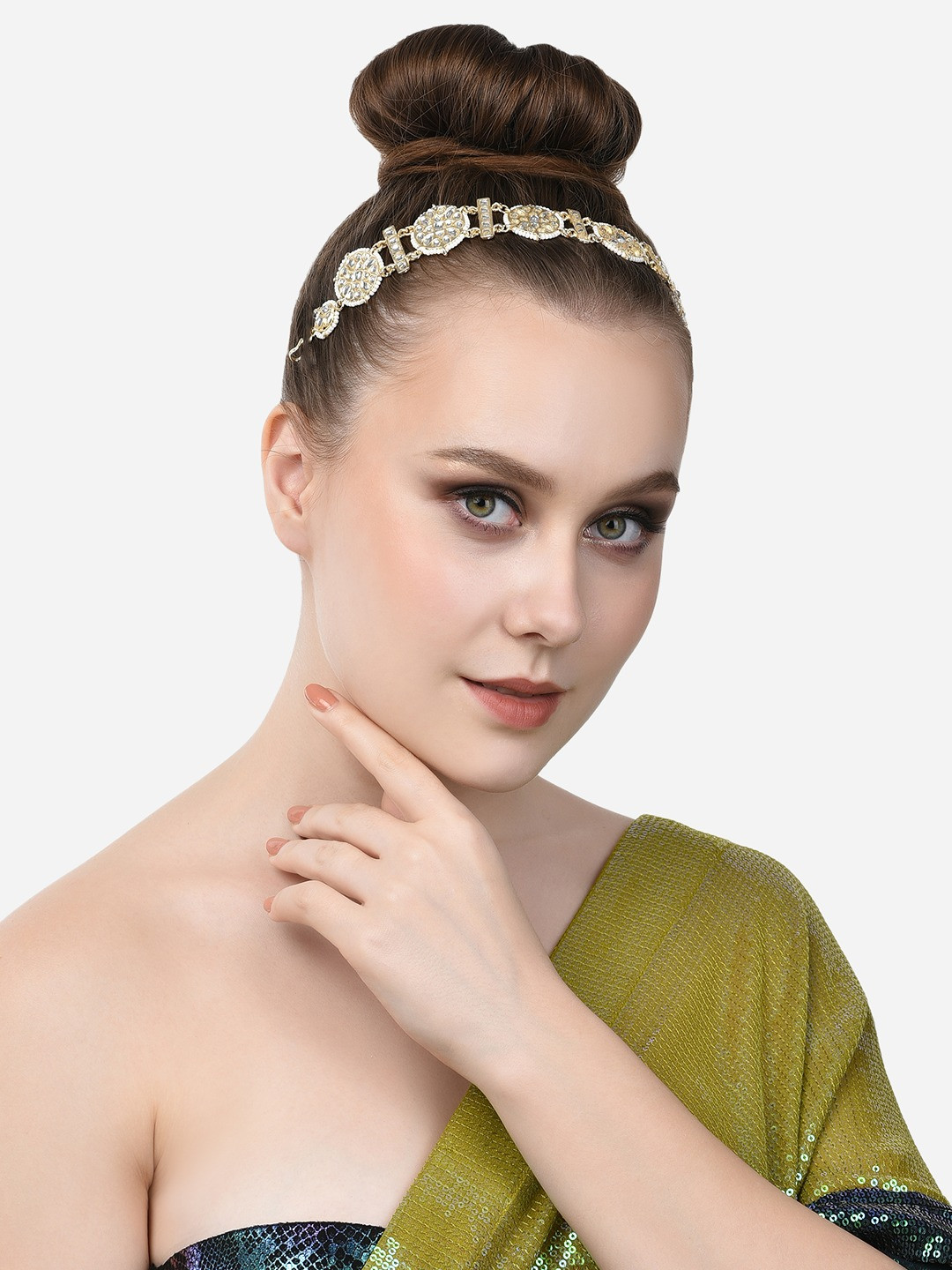 

Zaveri Pearls Women Gold-Toned Enamelled Kundan Head Chain