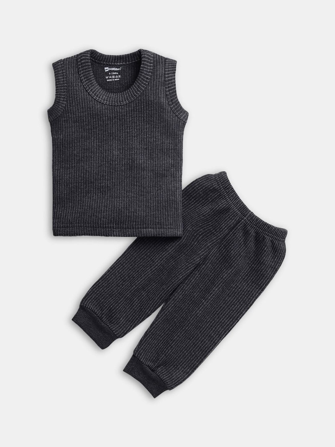 

Hopscotch Boys Grey Solid Cotton Thermal Set