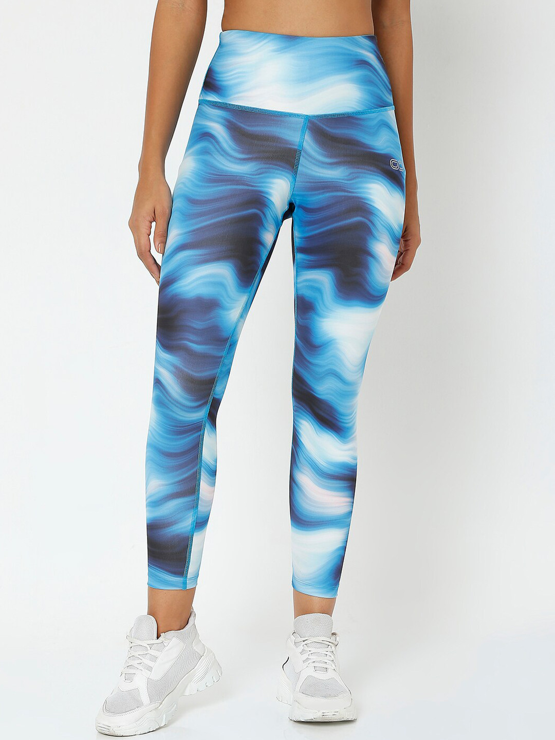 

Silvertraq Women Blue Space Dyed Ankle-Length Leggings