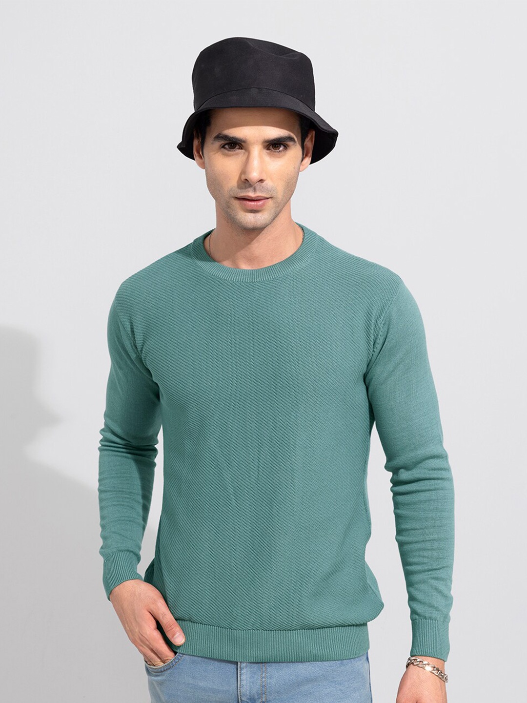 

Snitch Men Solid Green Pullover