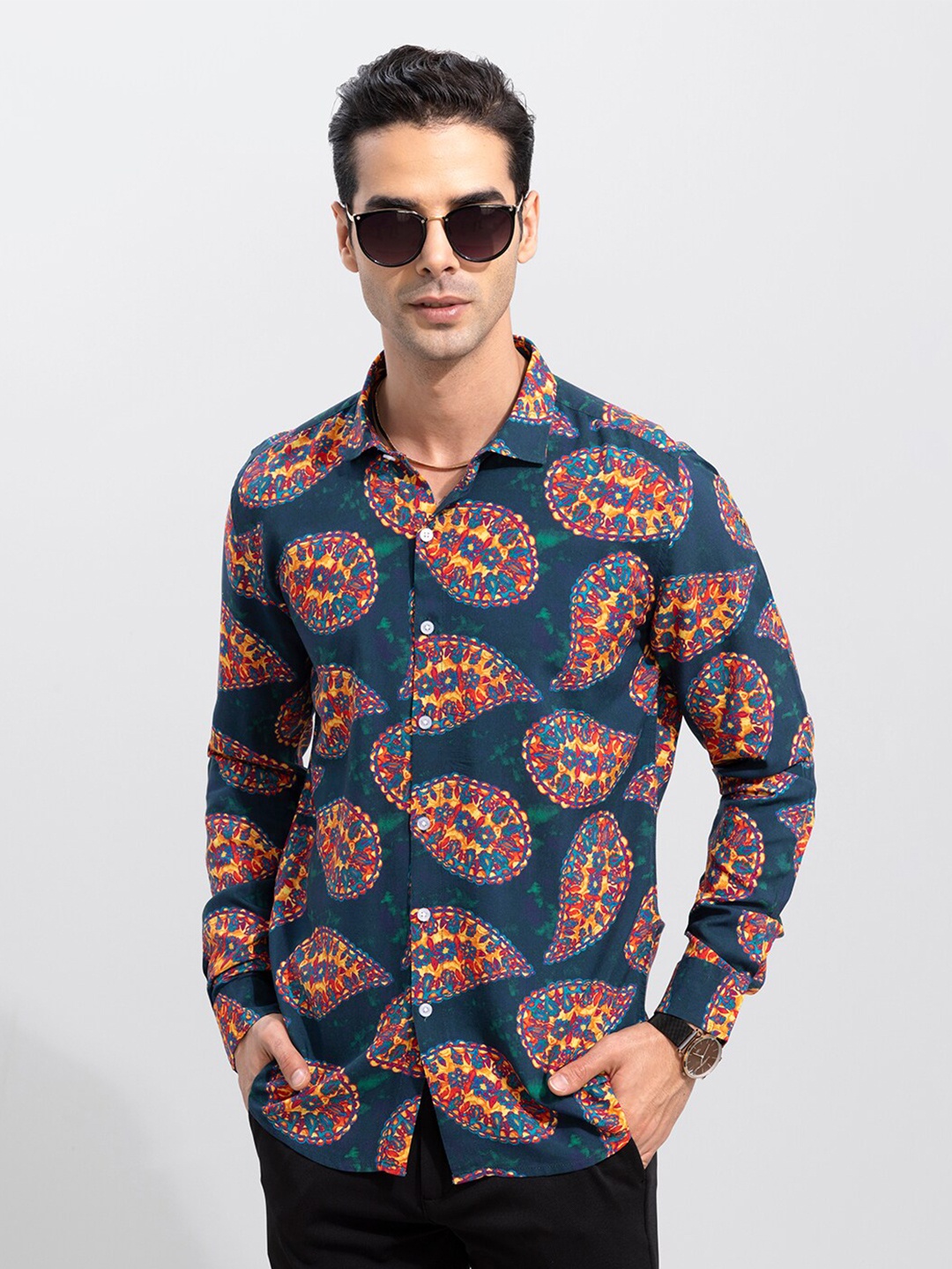 

Snitch Men Blue Slim Fit Printed Casual Shirt