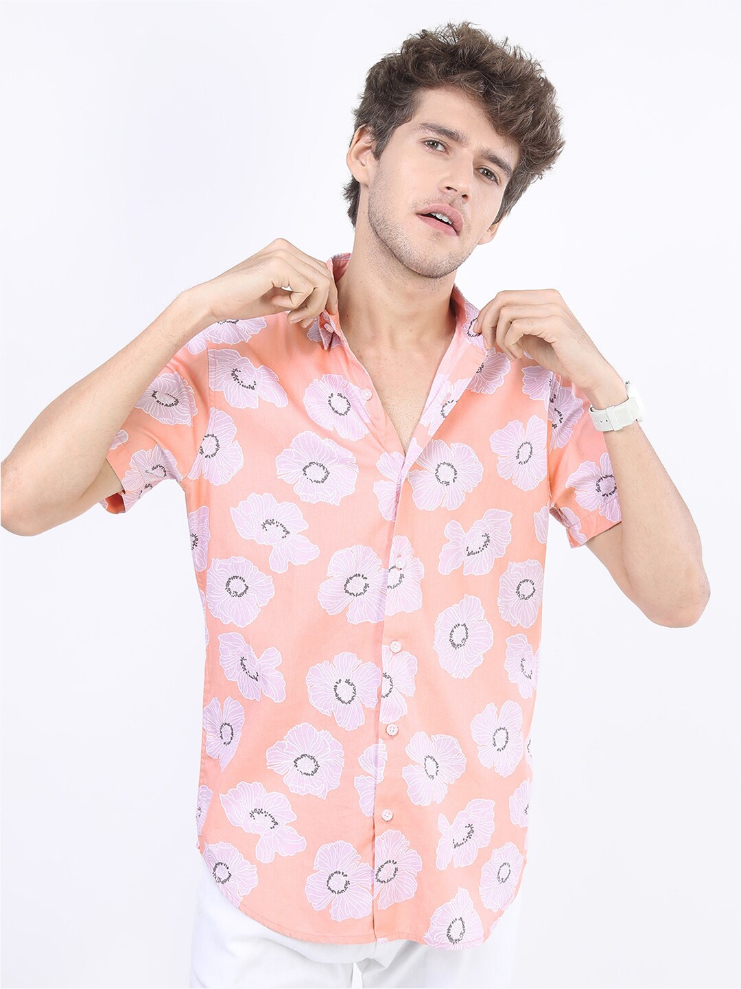 

HIGHLANDER Men Peach-Coloured Slim Fit Printed Casual Shirt