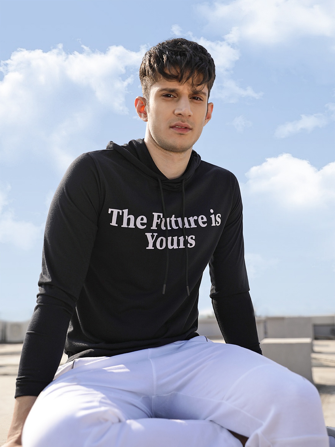 HIGHLANDER Men Black Typography Printed Slim Fit T-shirt