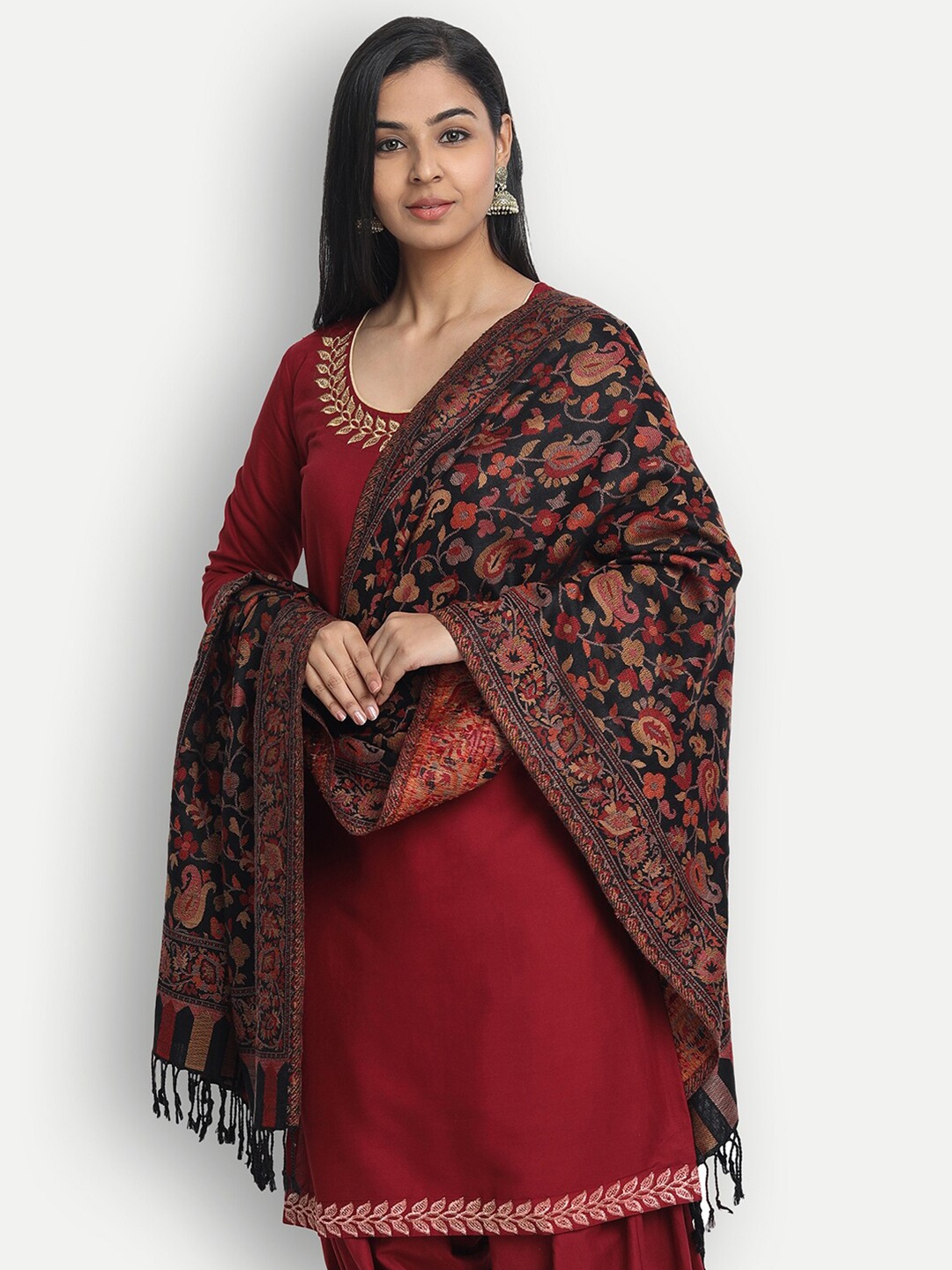 

Zamour Women Black & Red Woven Design Stole