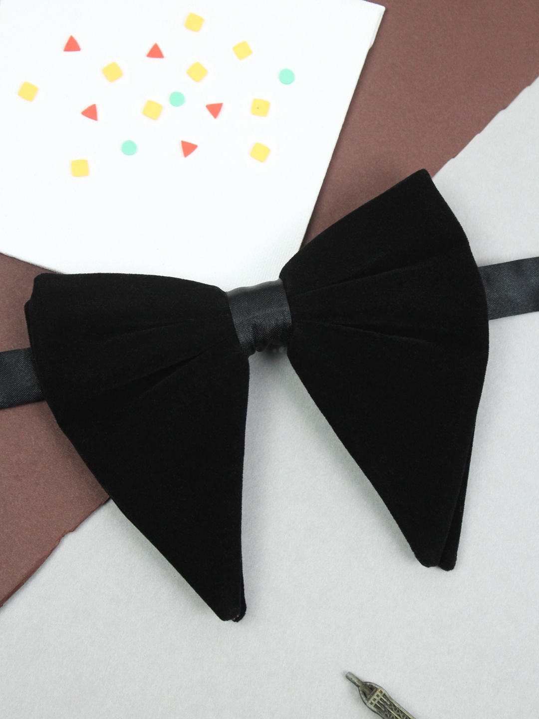 

PELUCHE Unisex Black Butterfly Bow Tie