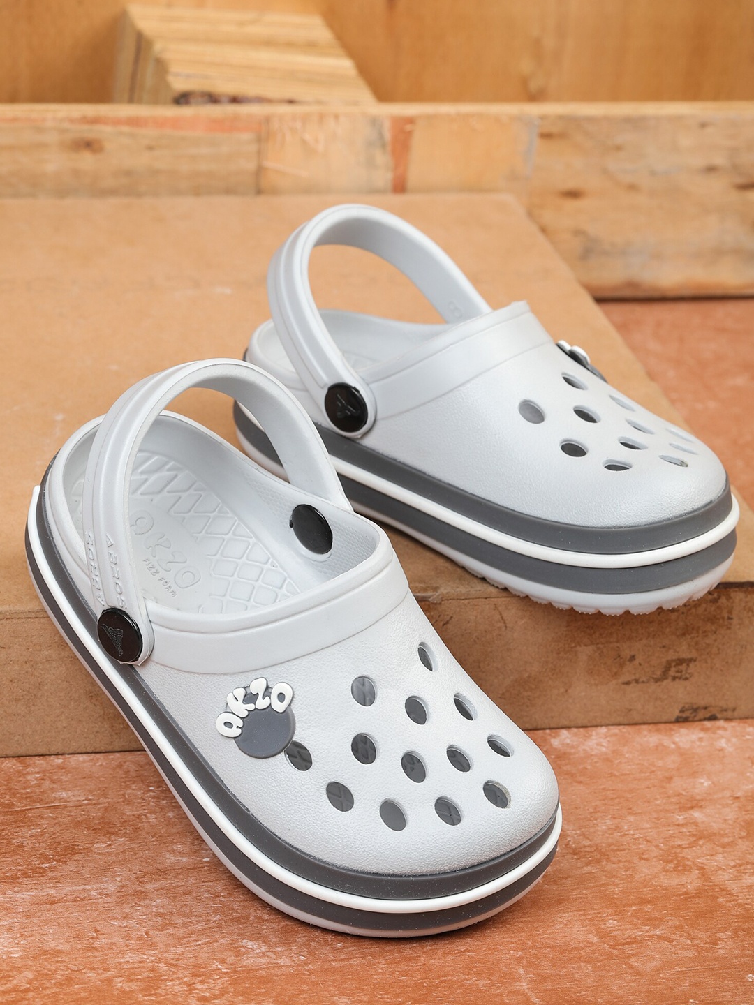 

ABROS Kids Grey & White Rubber Clogs