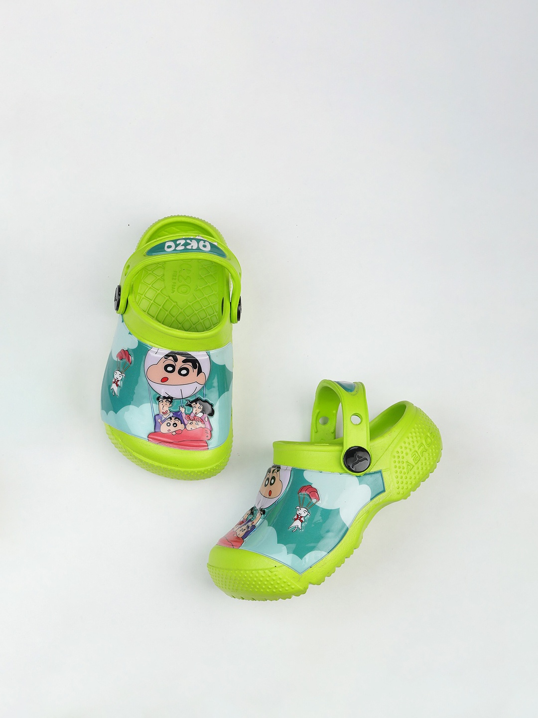 

ABROS Unisex Kids Green & Red Printed Rubber Clogs
