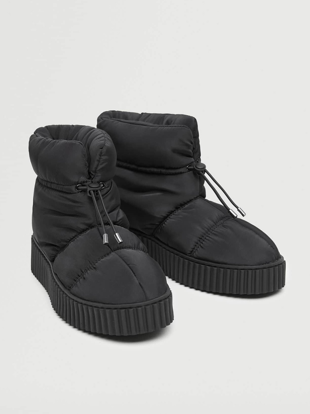 

MANGO Women Black Solid Platform Heeled Snow Boots