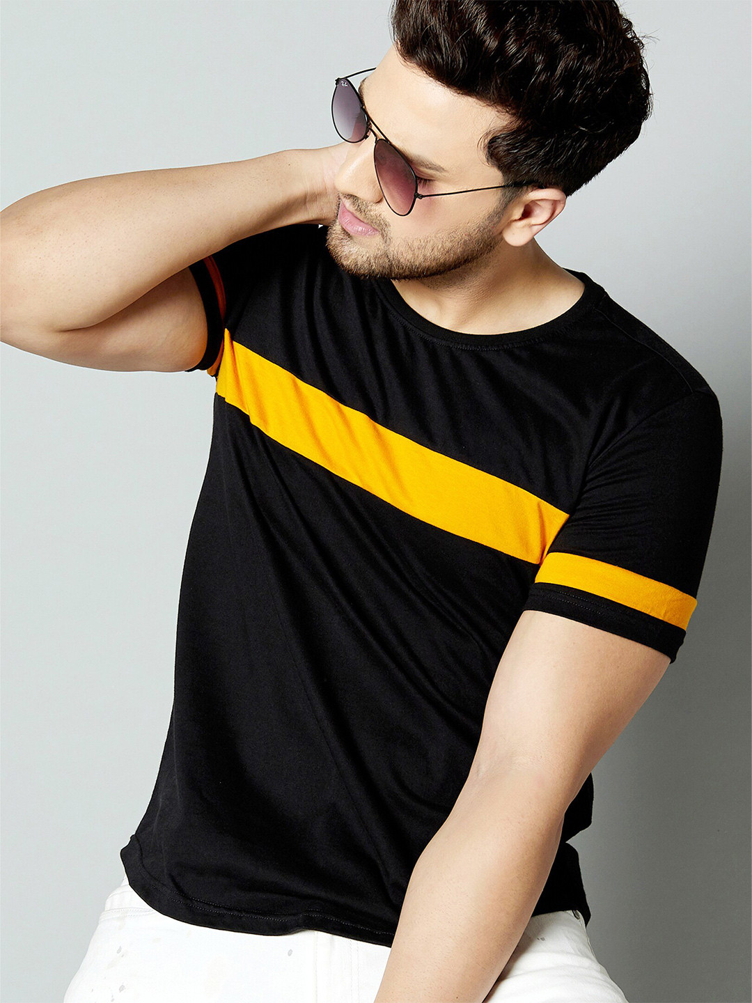 

AUSK Men Black & Yellow Cotton Striped T-shirt
