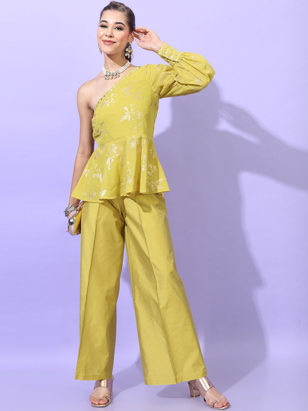 

Vishudh Women Yellow Poly-Georgette Kurta Set