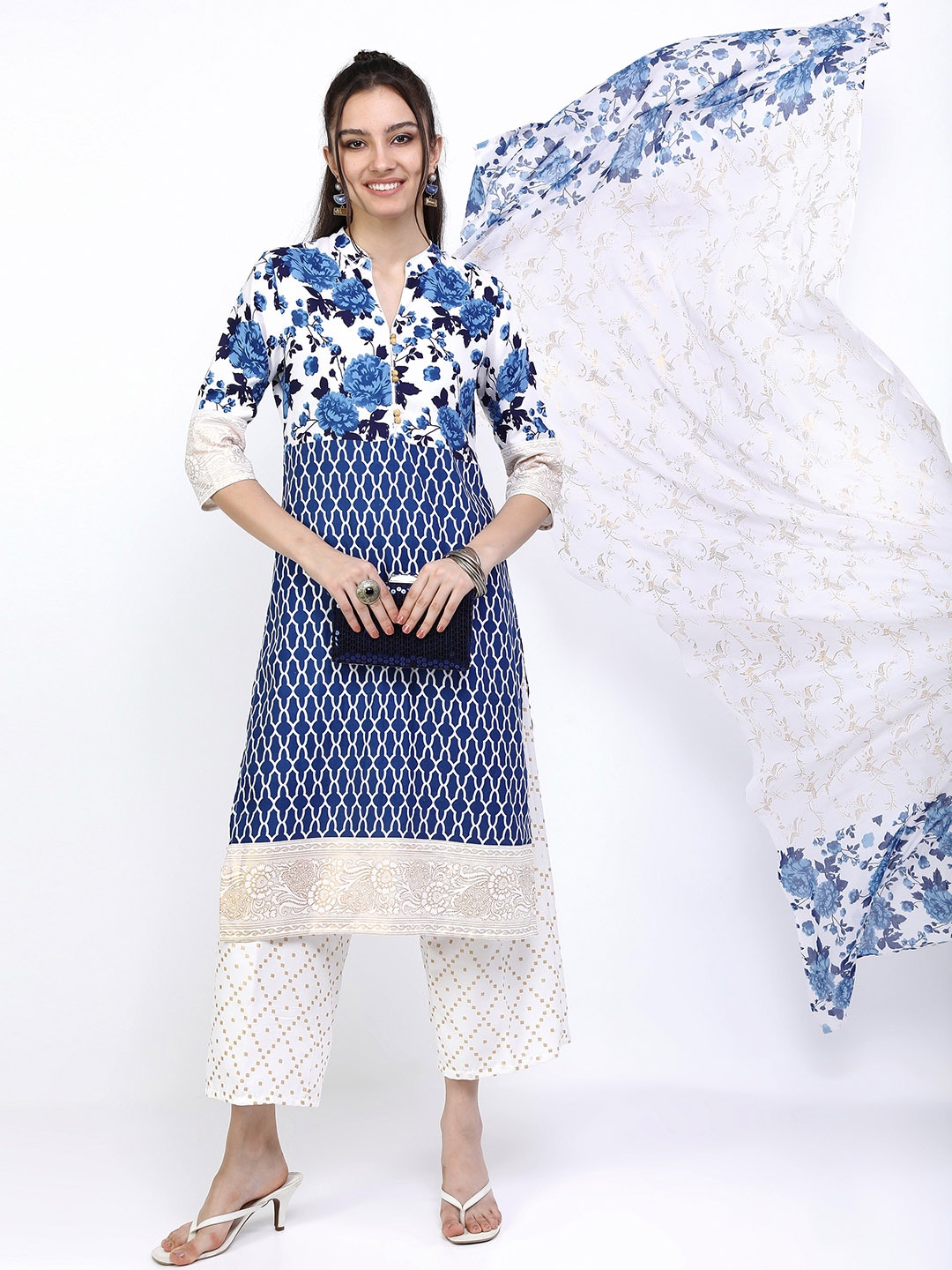 

Vishudh Women Blue Floral Printed Kurta with Trousers & With Dupatta