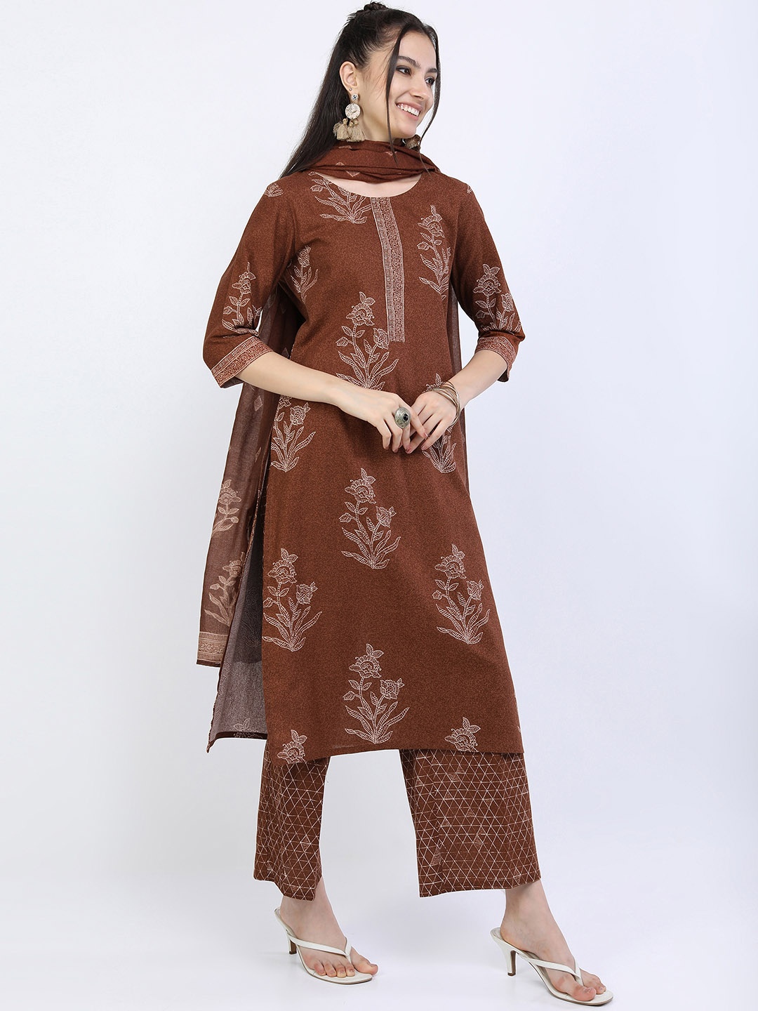 

Vishudh Women Brown Ethnic Motifs Printed Pure Cotton Kurta with Palazzos & With Dupatta
