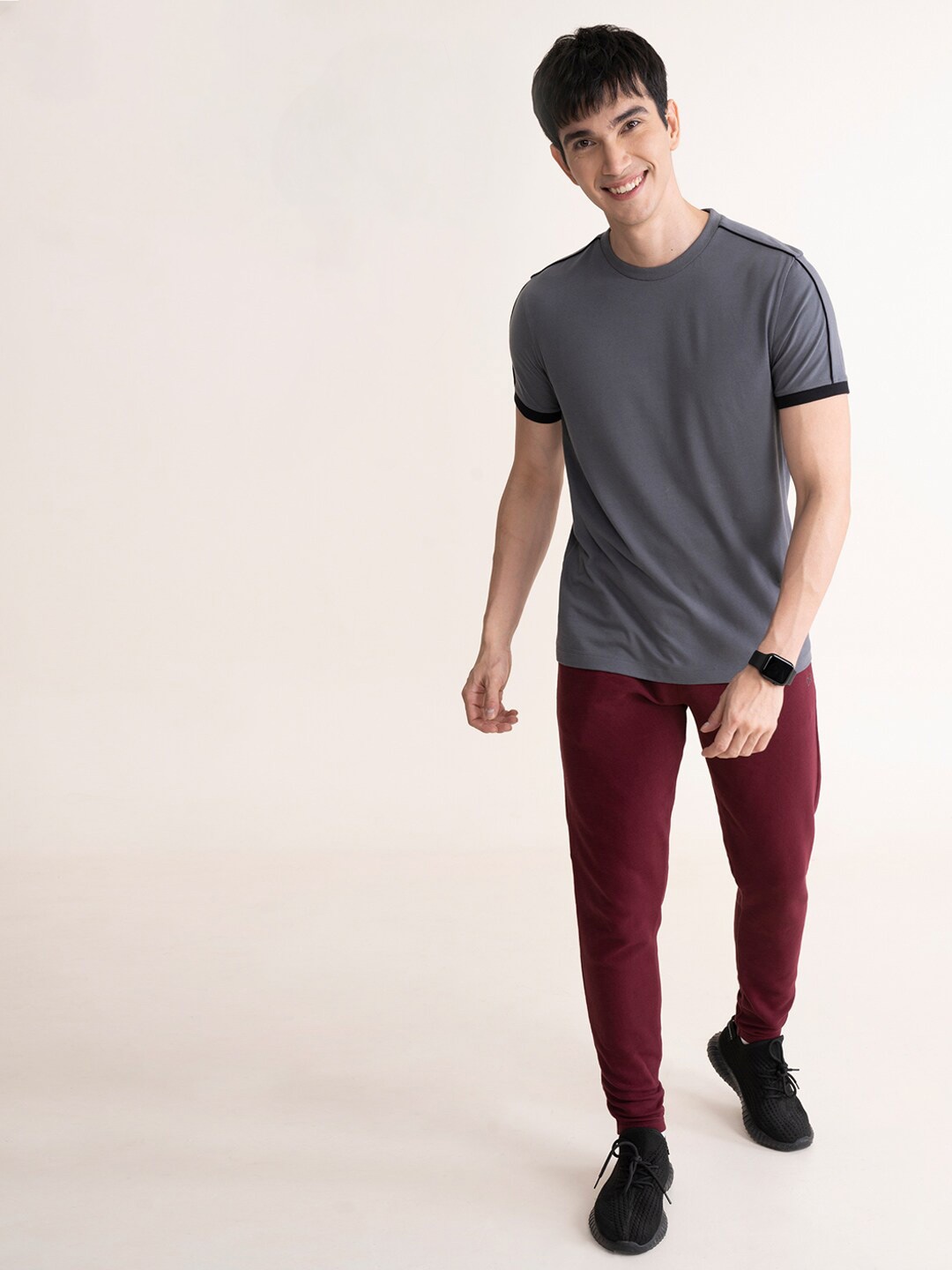 

DAMENSCH Men Solid Premium Cotton Piping Raglan Regular Fit T-Shirt, Grey