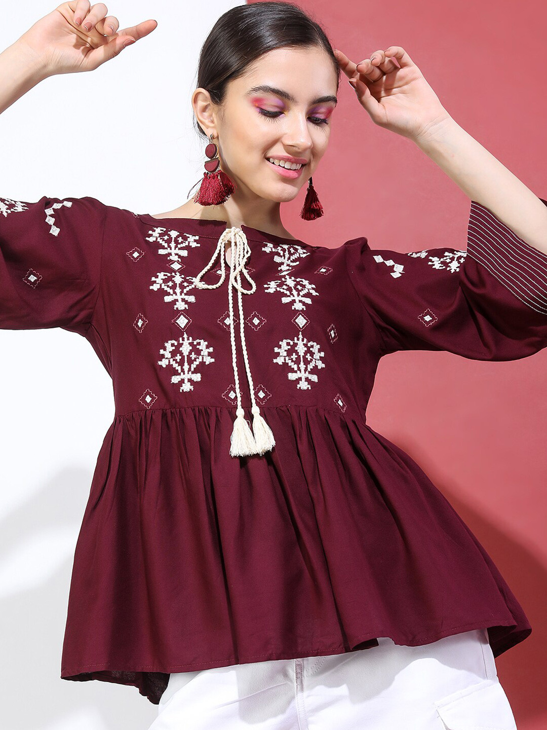 

Tokyo Talkies Burgundy Floral Print Tie-Up Neck Empire Top